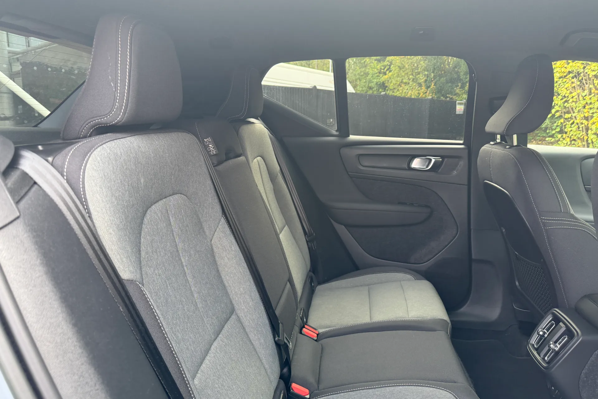 Volvo XC40 thumbnail image number 26