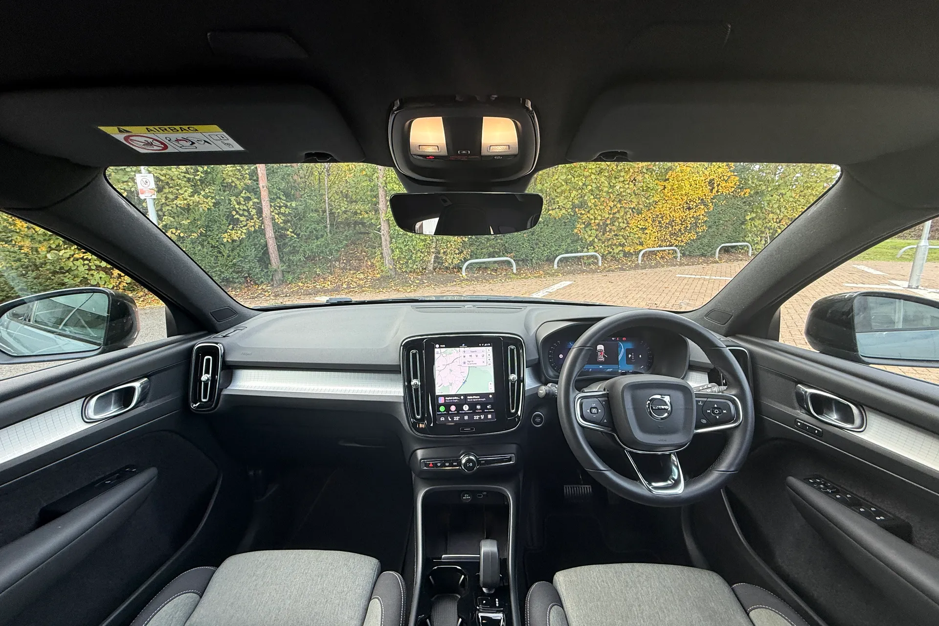 Volvo XC40 thumbnail image number 29