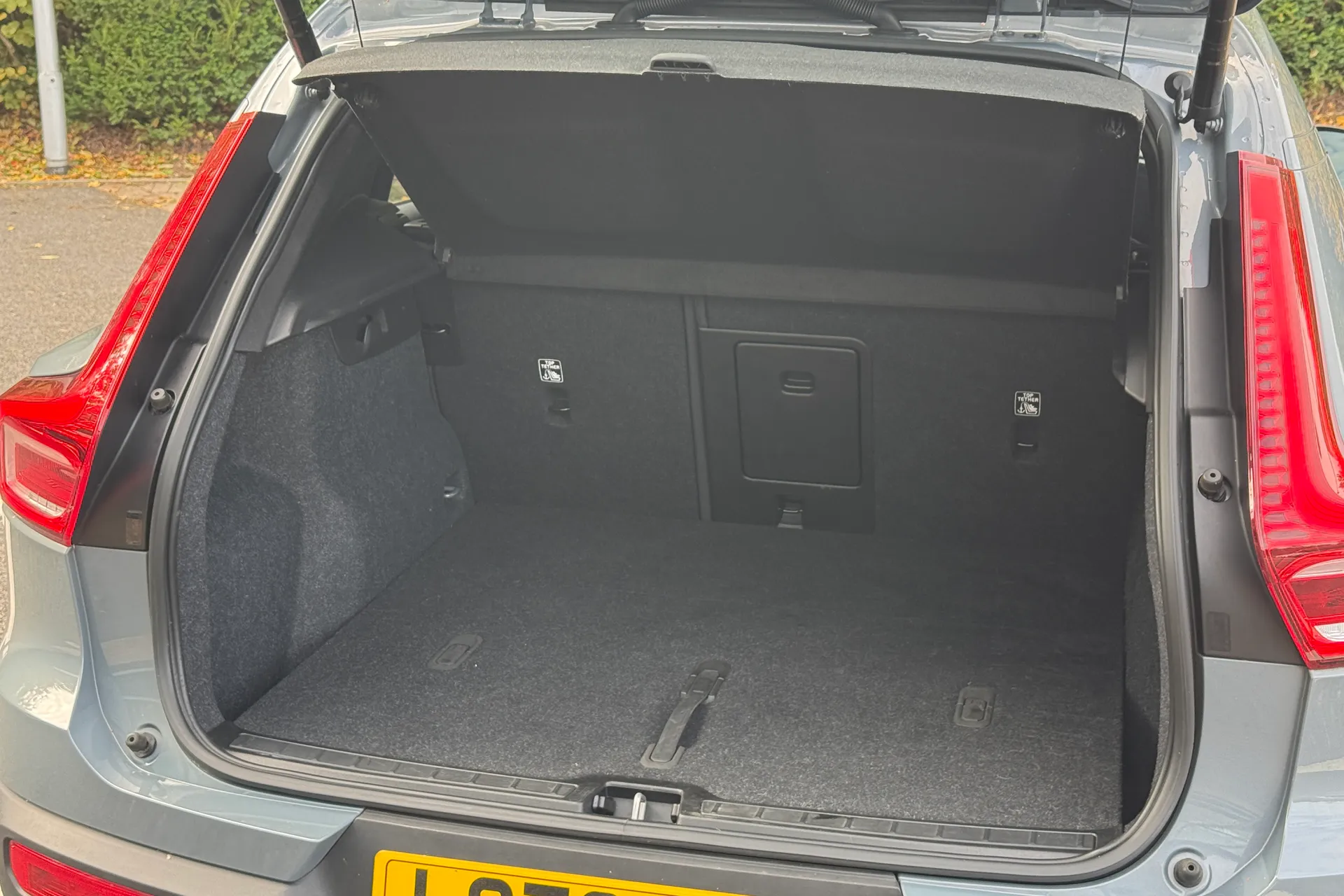 Volvo XC40 thumbnail image number 36