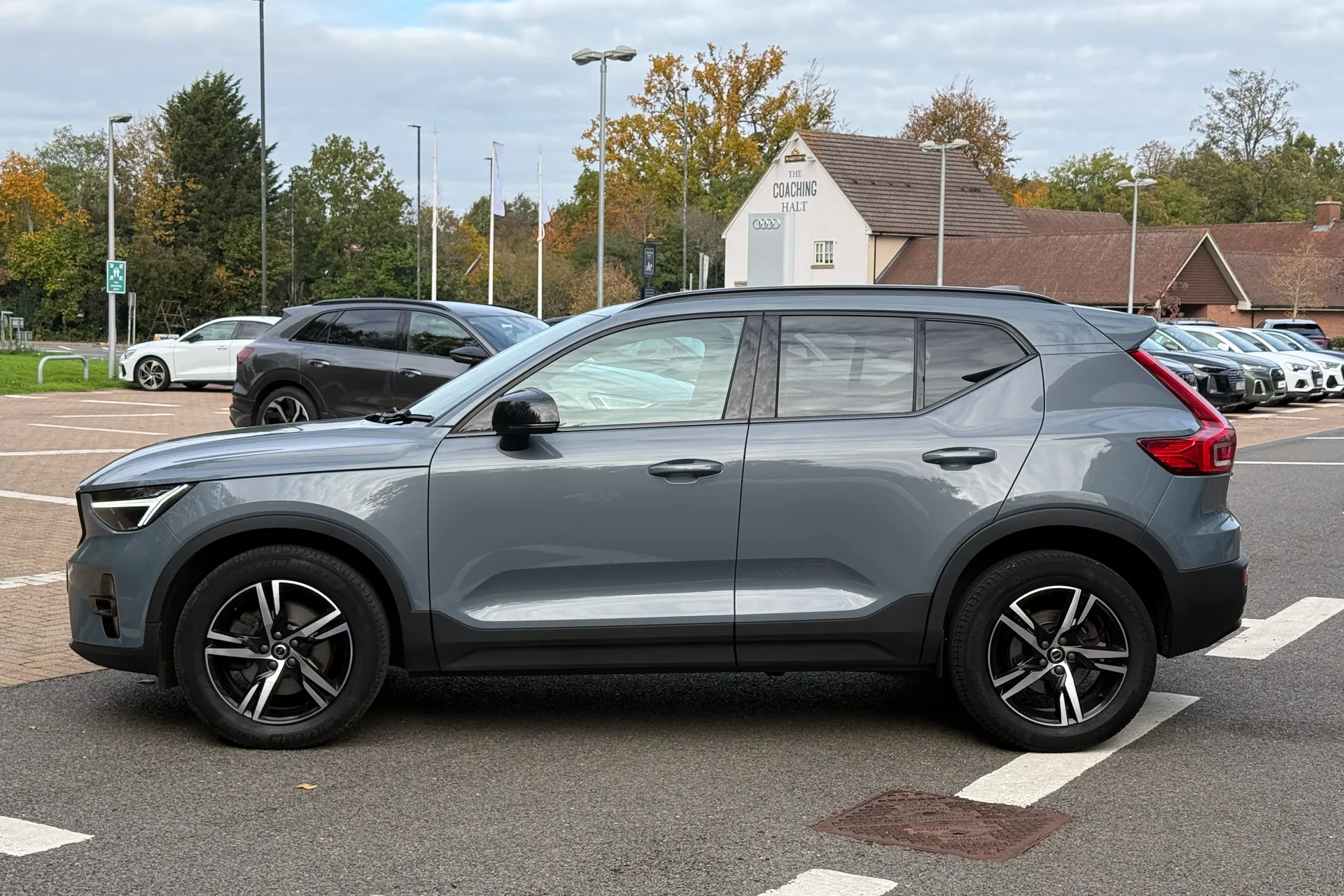 Volvo XC40 thumbnail image number 40
