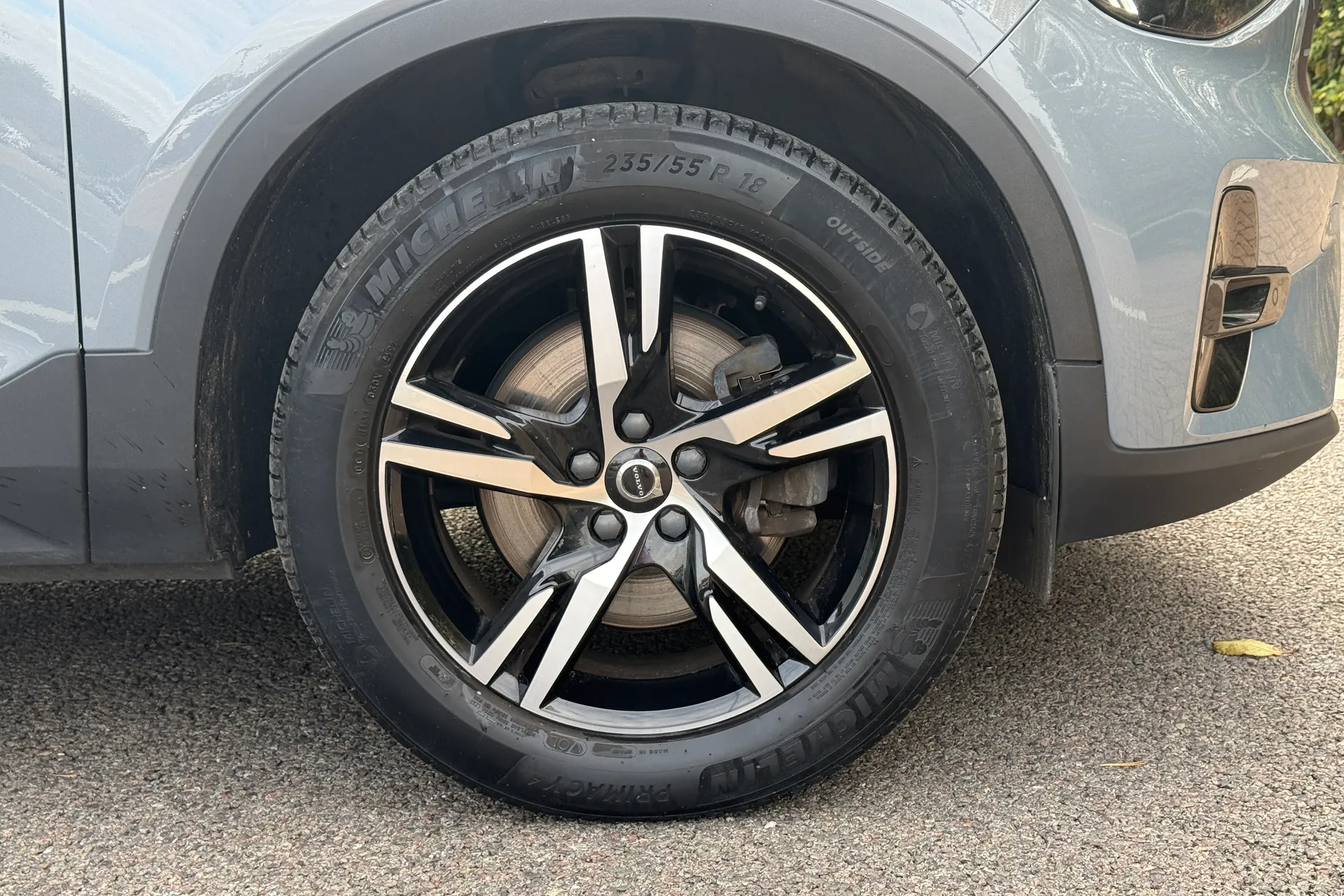 Volvo XC40 thumbnail image number 23