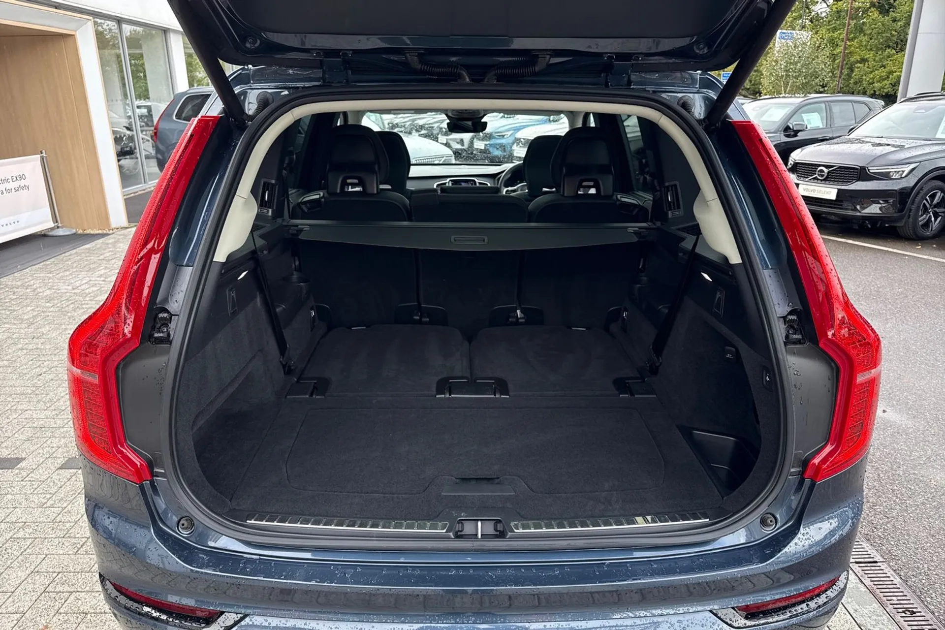 Volvo XC90 thumbnail image number 23