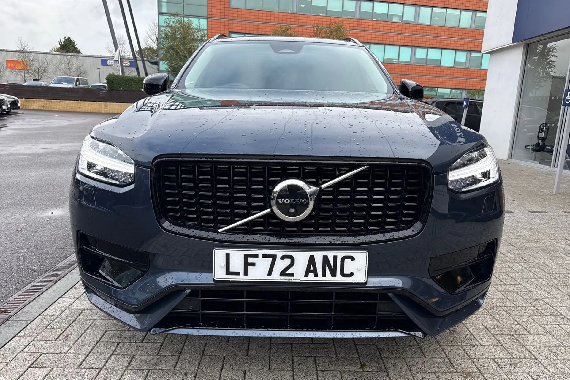 Volvo XC90 thumbnail image number 16