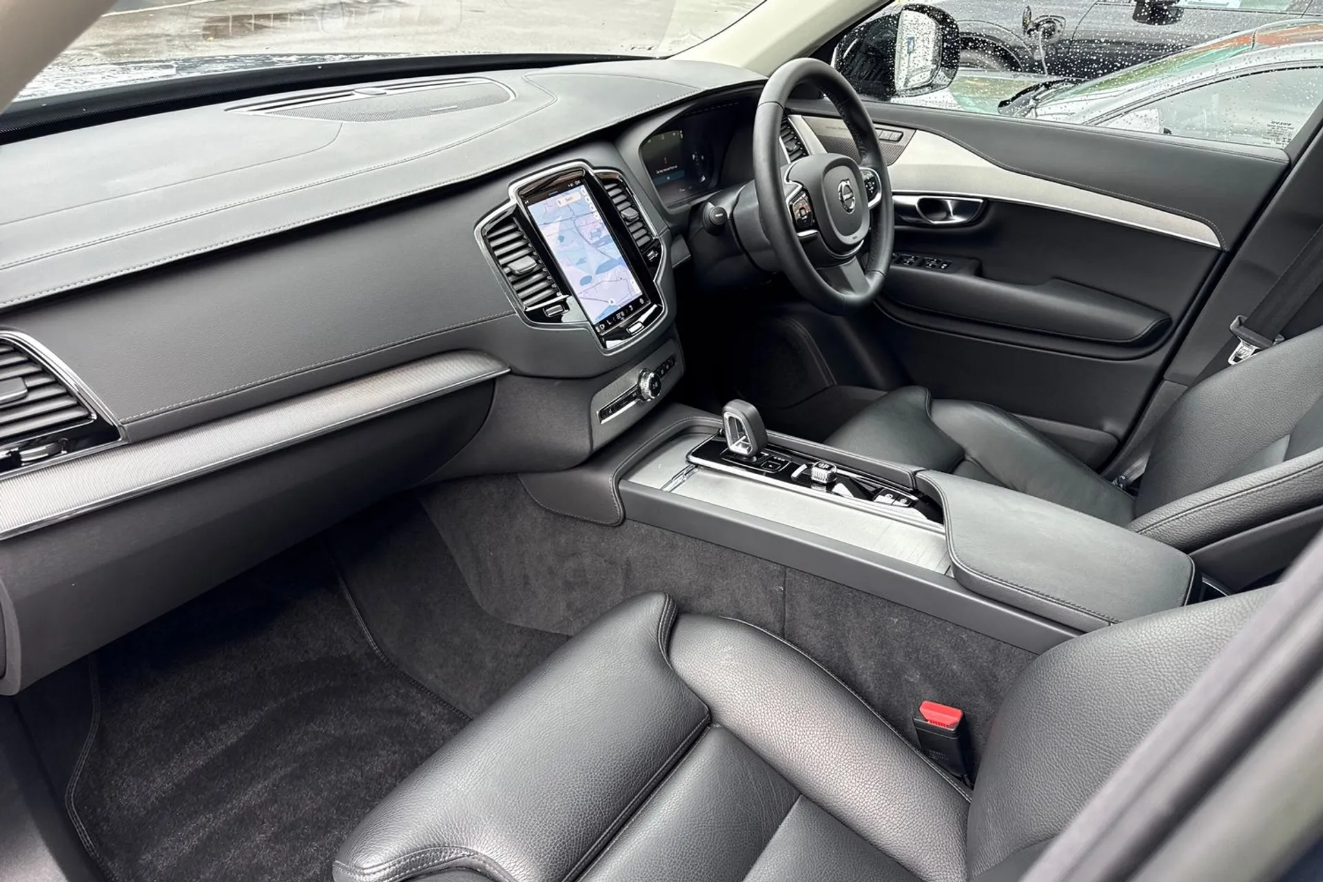 Volvo XC90 thumbnail image number 30