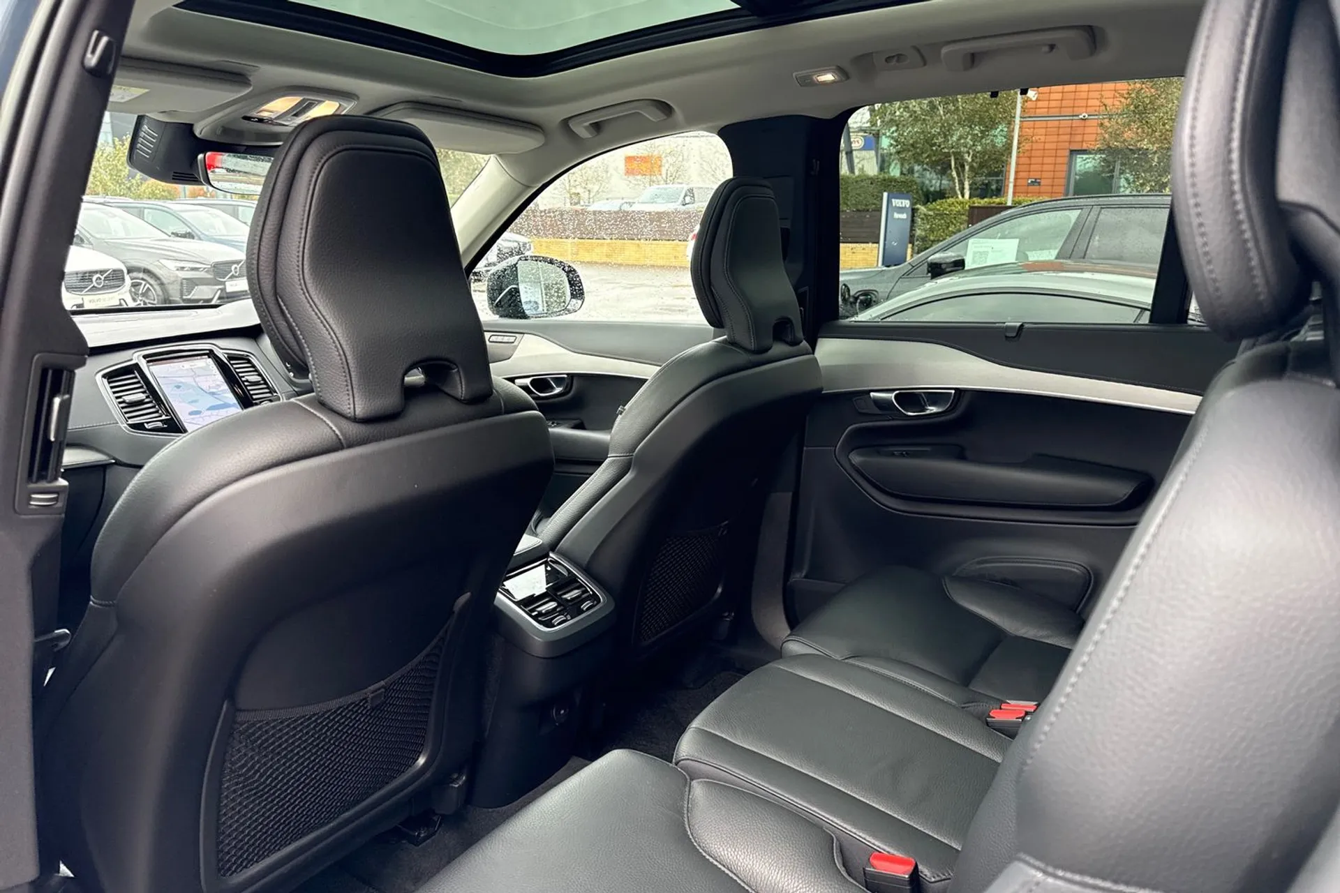 Volvo XC90 thumbnail image number 34