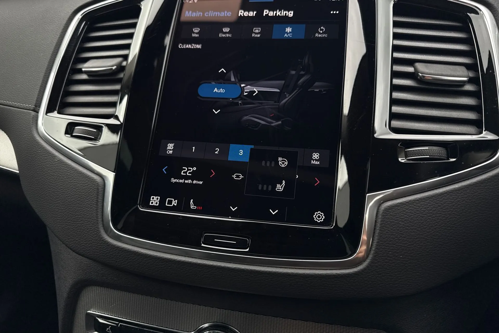 Volvo XC90 thumbnail image number 44