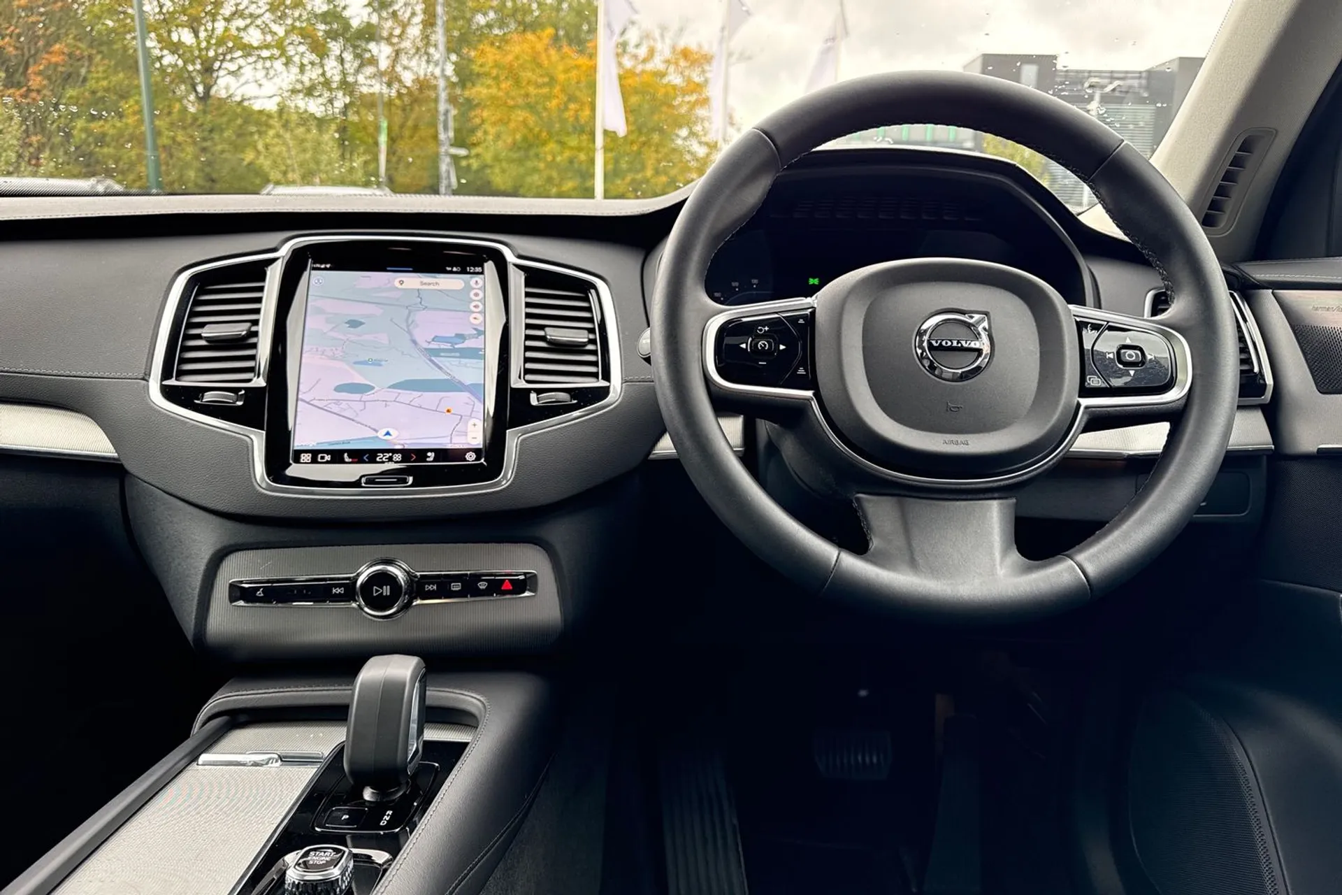 Volvo XC90 thumbnail image number 38