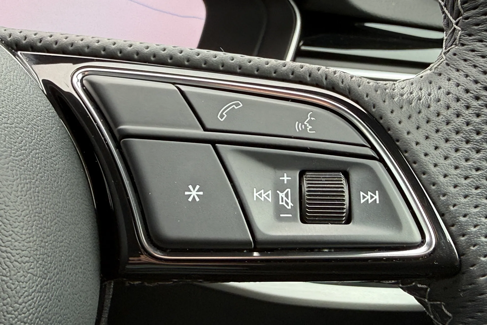 Audi A5 thumbnail image number 20