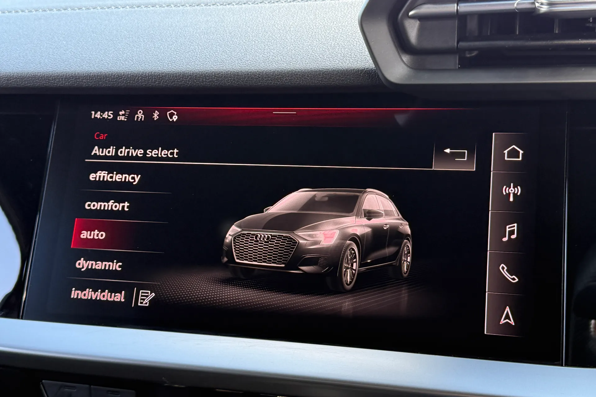 Audi A3 thumbnail image number 10