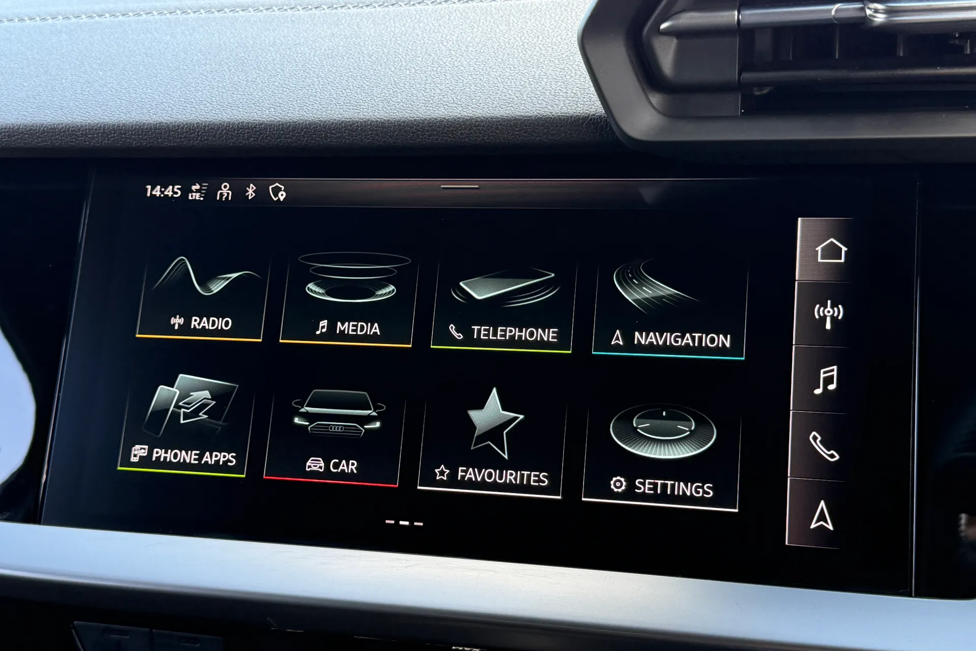 Audi A3 thumbnail image number 13