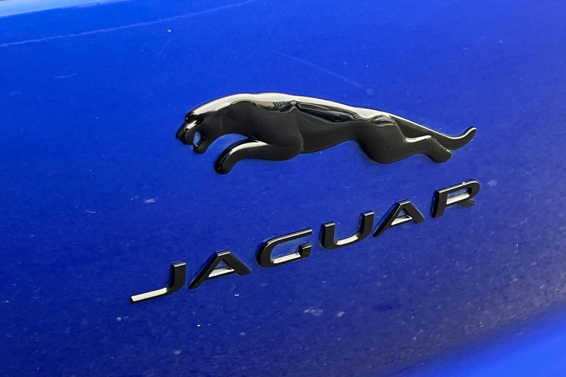 Jaguar I-PACE thumbnail image number 65