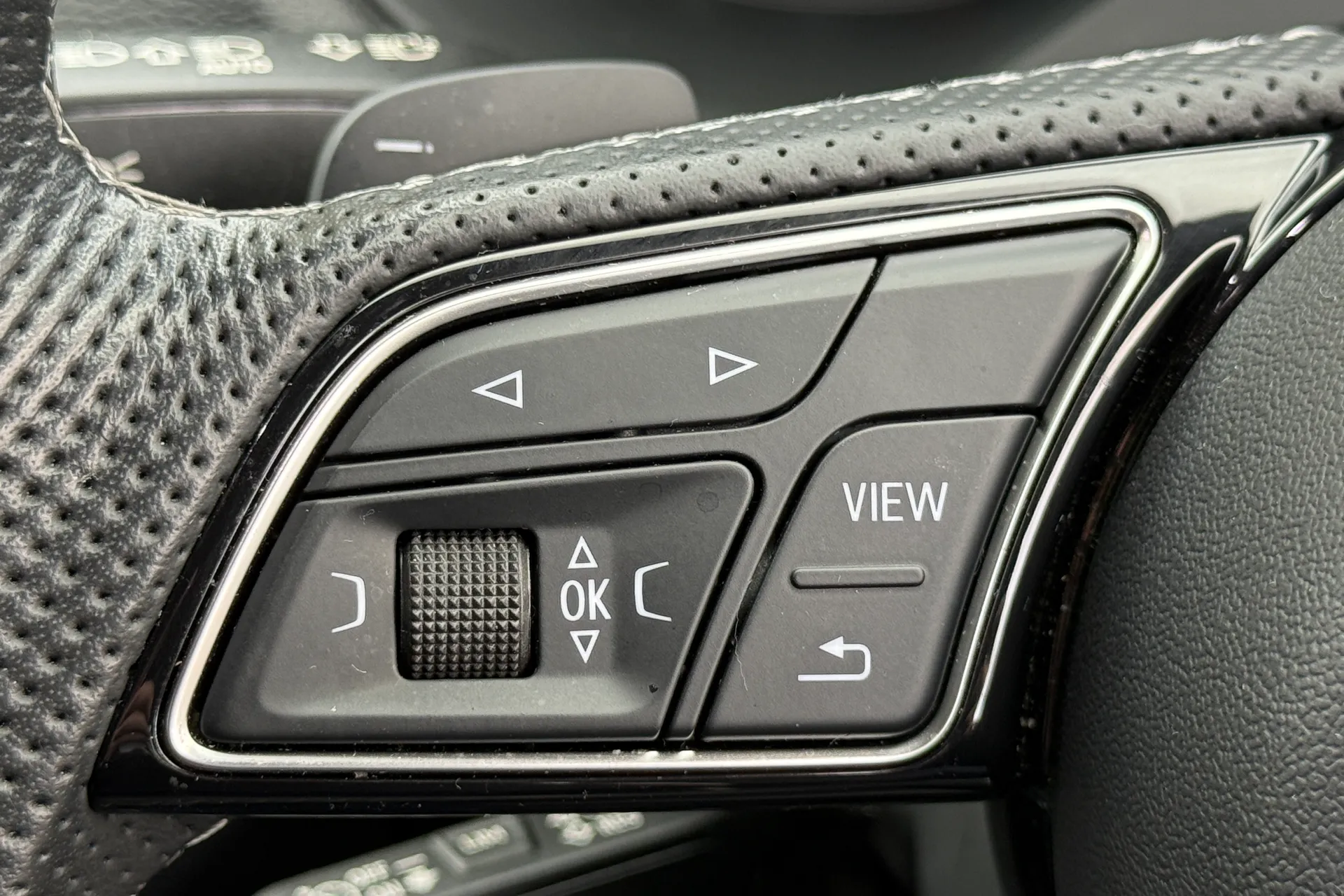 Audi Q2 thumbnail image number 57