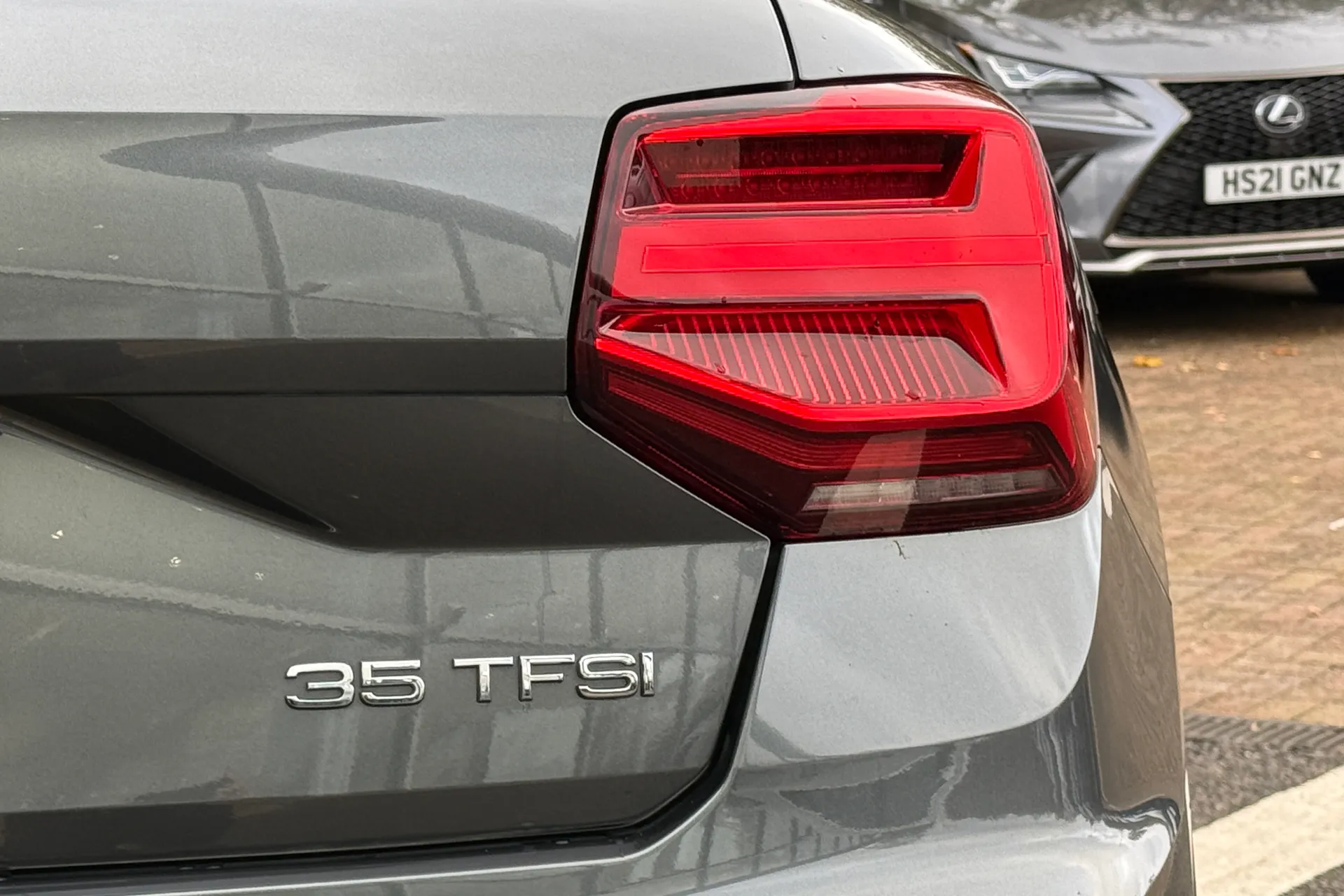 Audi Q2 thumbnail image number 37