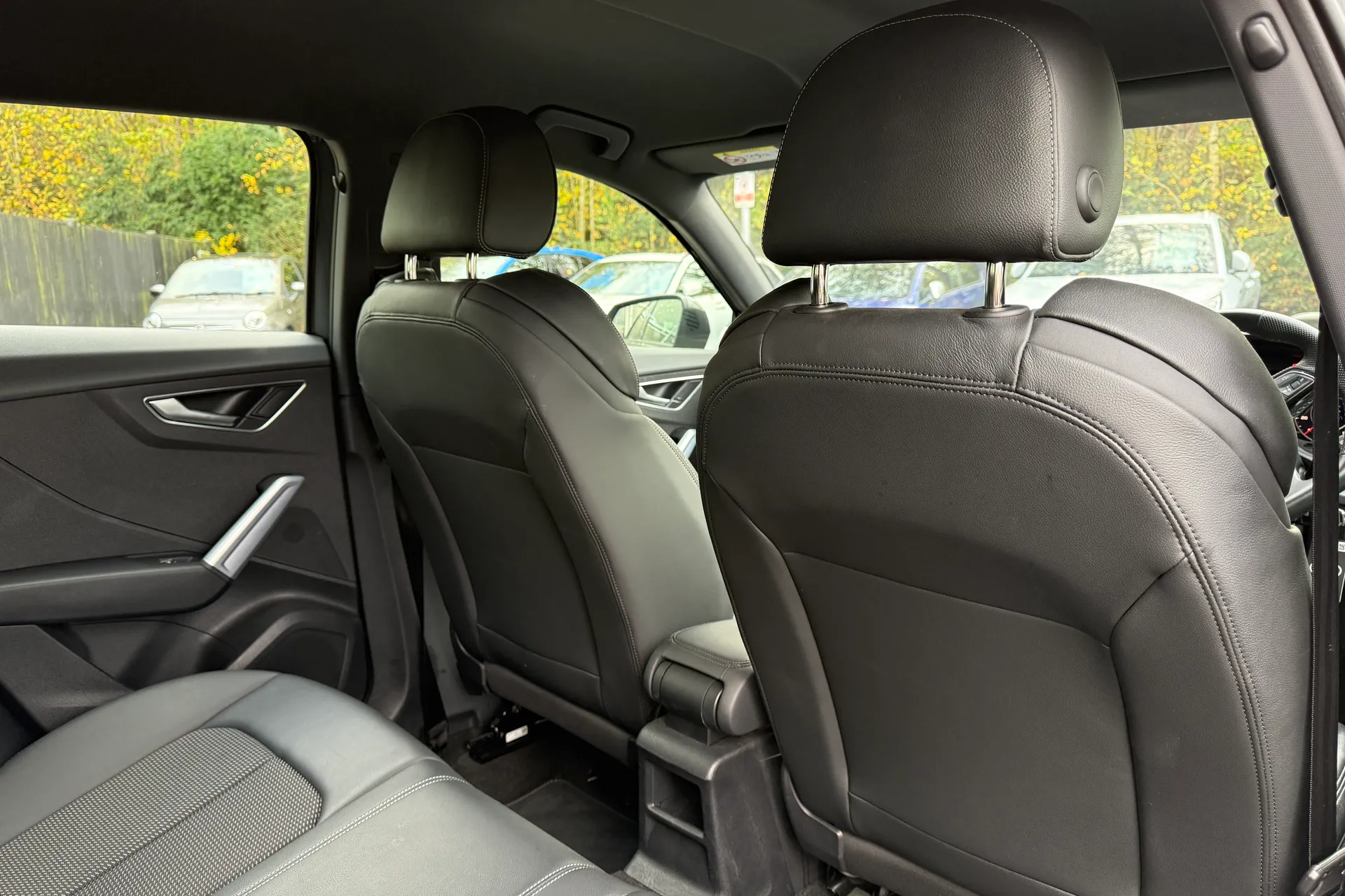 Audi Q2 thumbnail image number 11