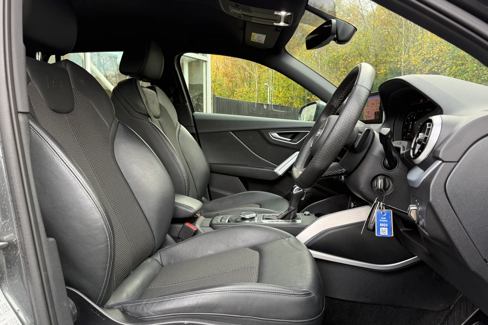 Audi Q2 thumbnail image number 12