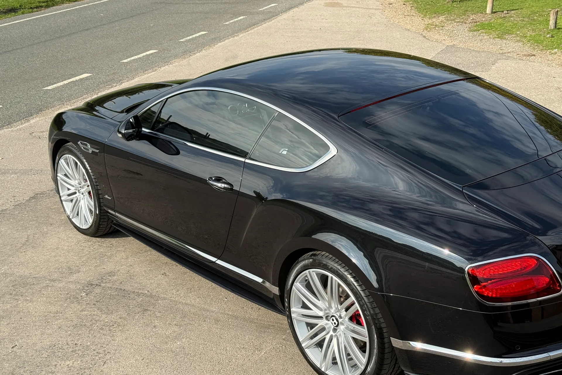 Bentley CONTINENTAL GT thumbnail image number 37
