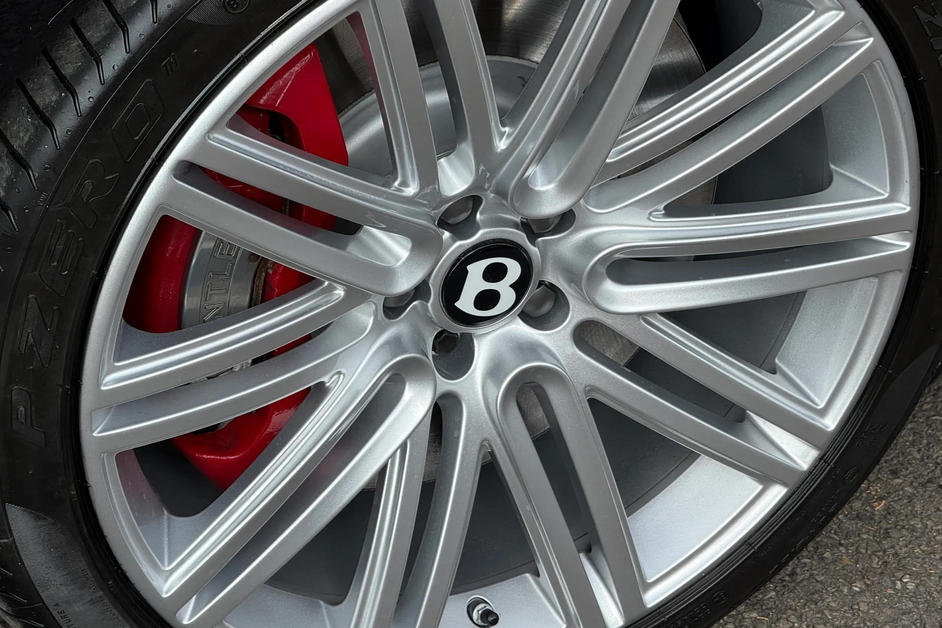 Bentley CONTINENTAL GT thumbnail image number 7