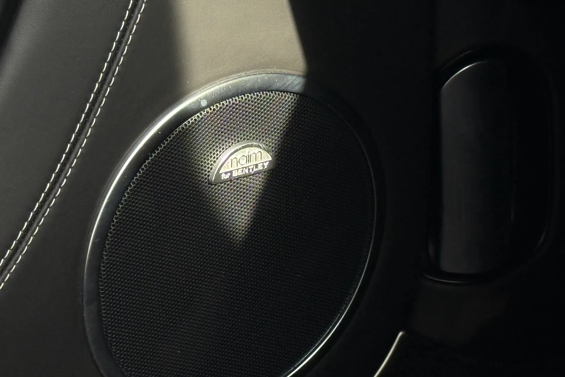 Bentley CONTINENTAL GT thumbnail image number 48