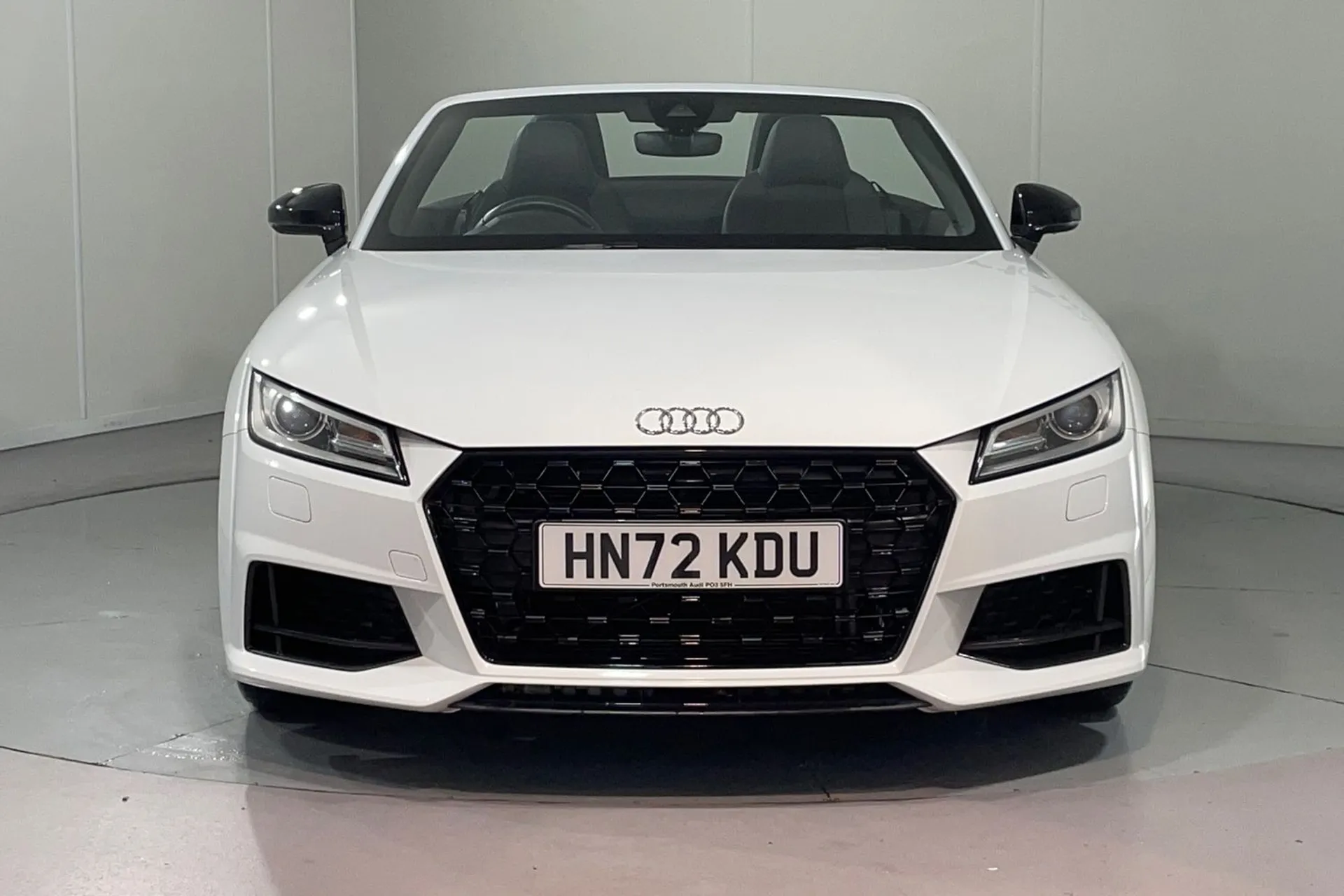 Audi TT thumbnail image number 9