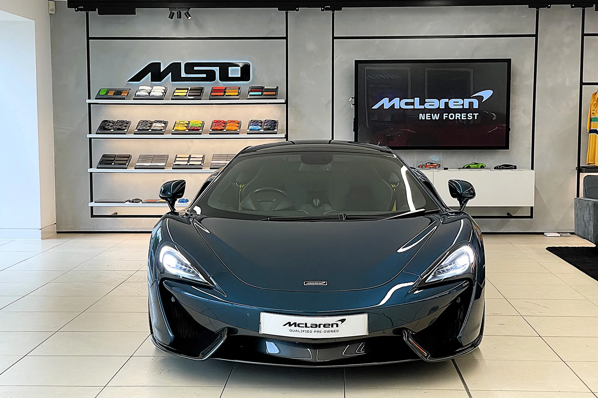 McLaren 570 thumbnail image number 50