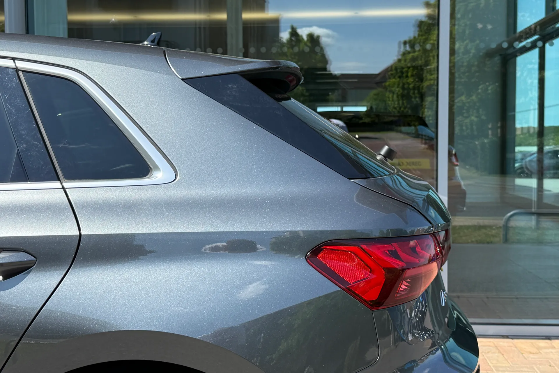 Audi A3 thumbnail image number 43
