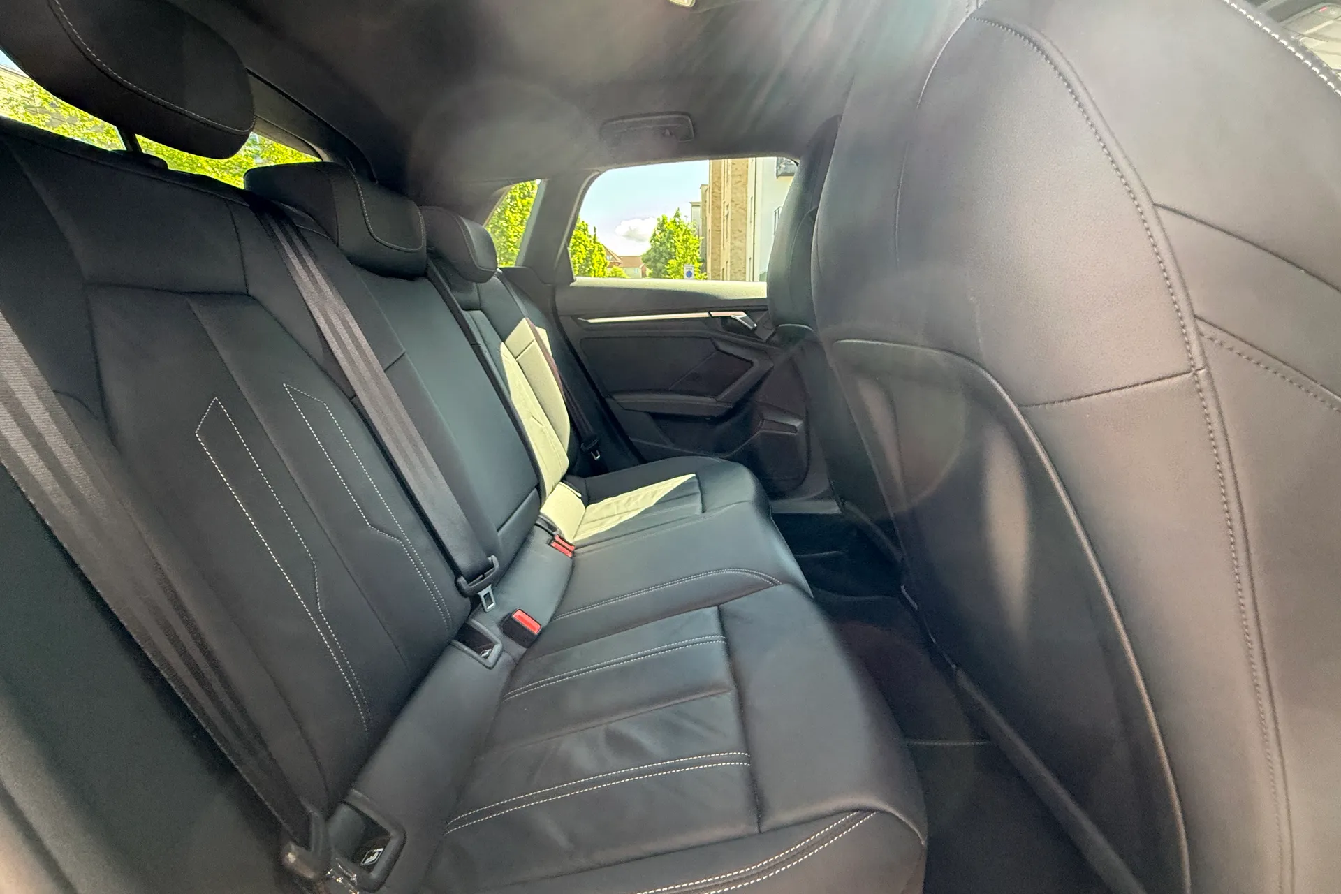Audi A3 thumbnail image number 33