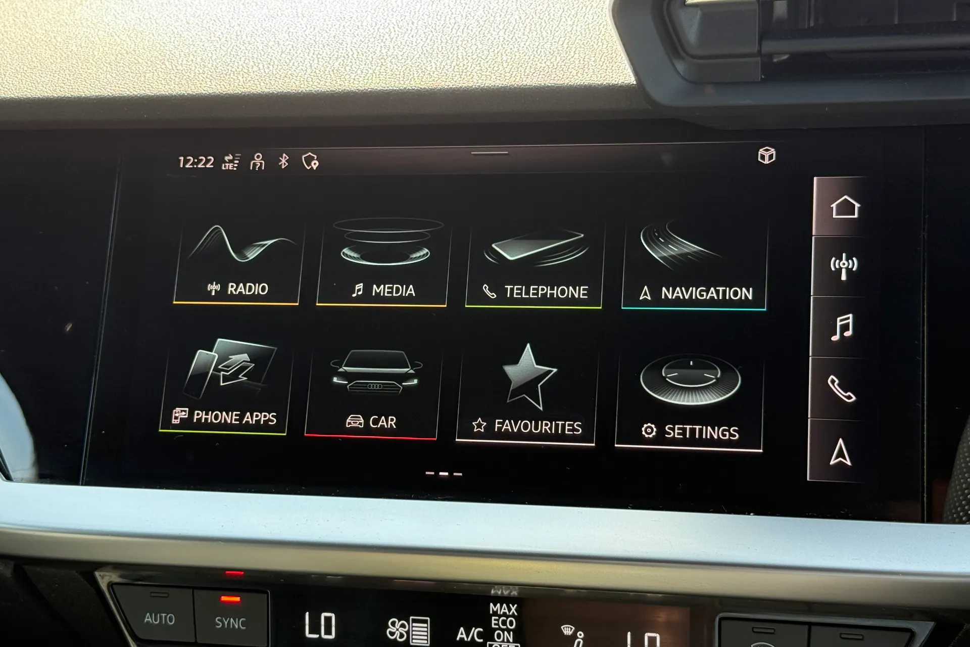 Audi A3 thumbnail image number 18