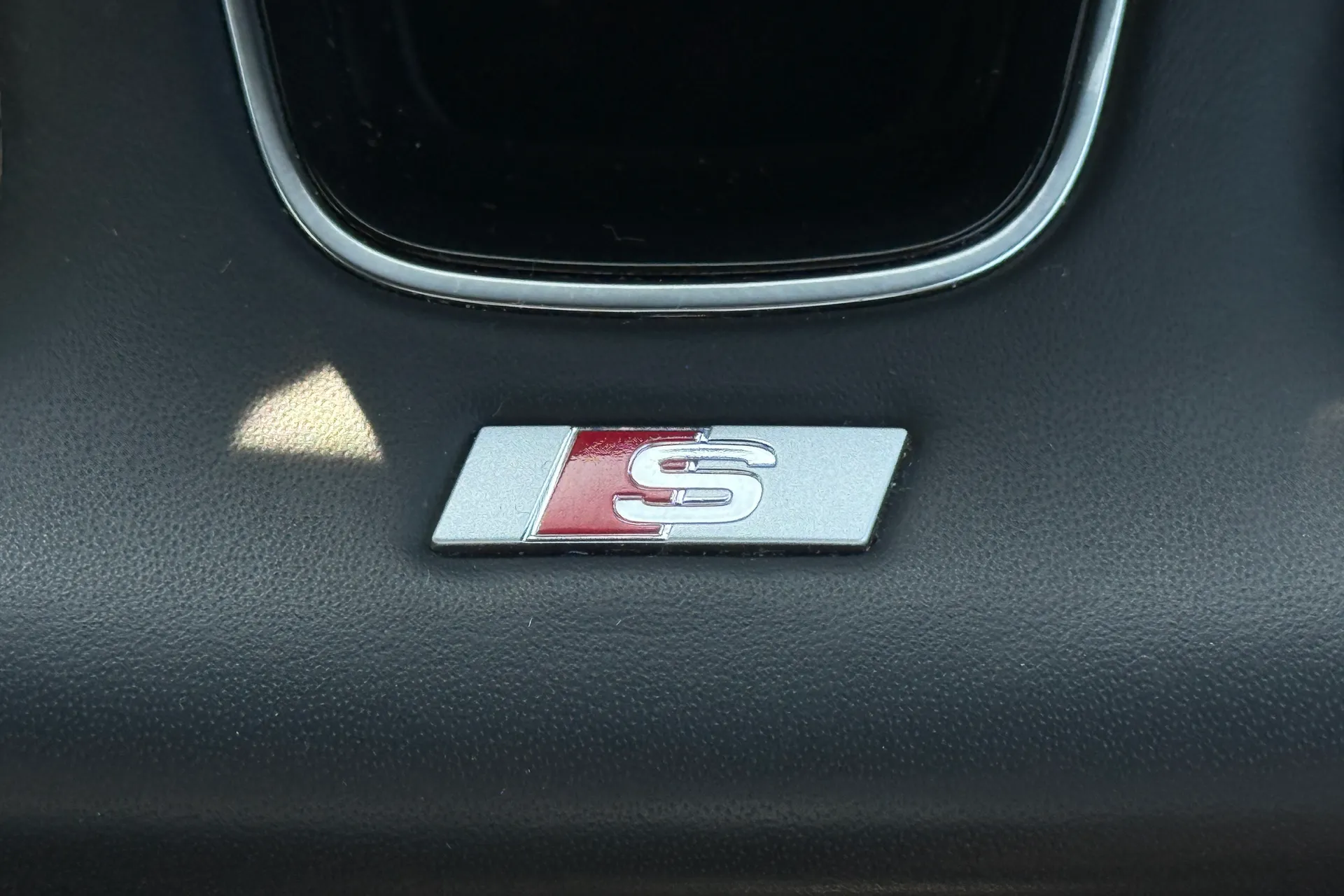 Audi A3 thumbnail image number 16