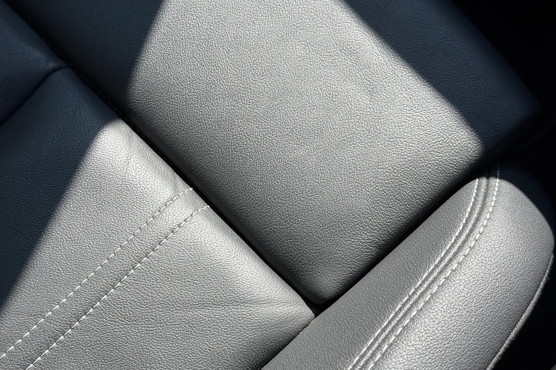 Audi A3 thumbnail image number 24