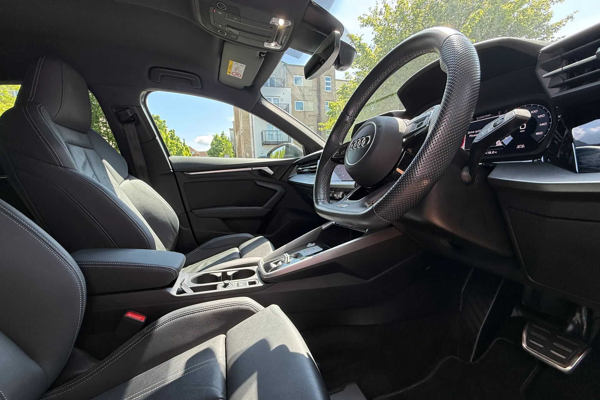 Audi A3 thumbnail image number 10
