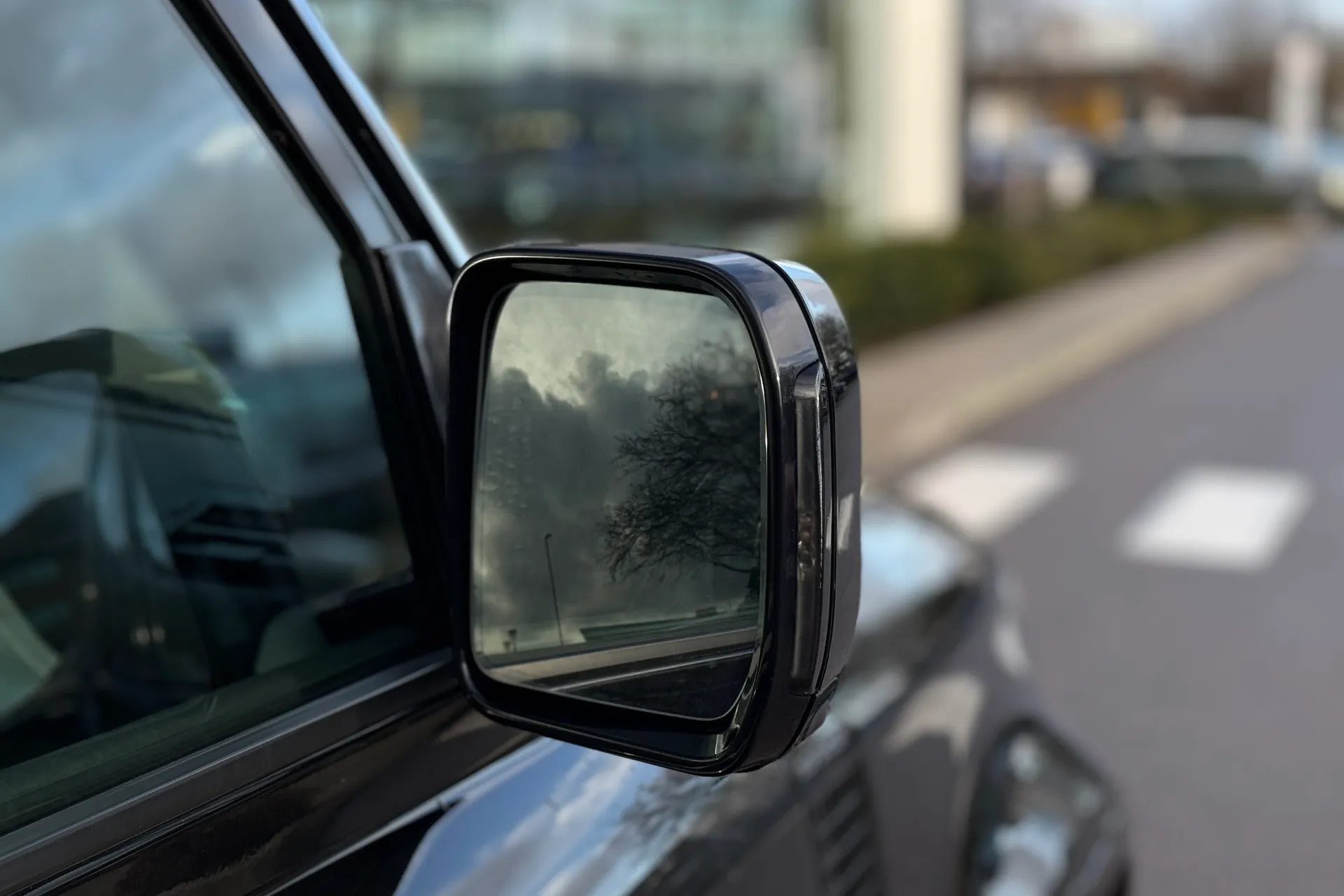 LAND ROVER DEFENDER thumbnail image number 14