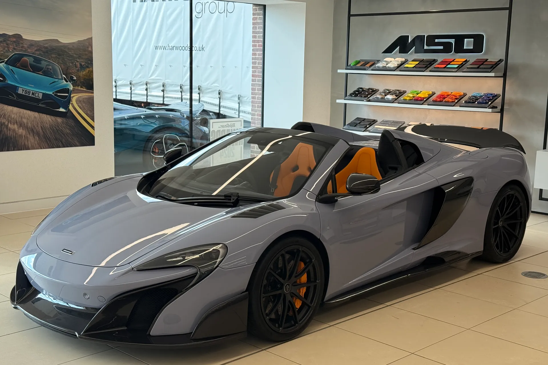 McLaren 675LT thumbnail image number 33