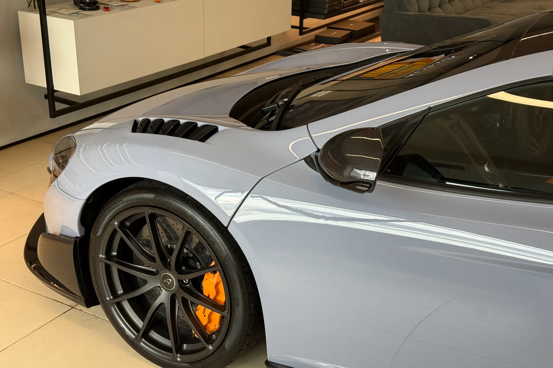 McLaren 675LT thumbnail image number 45