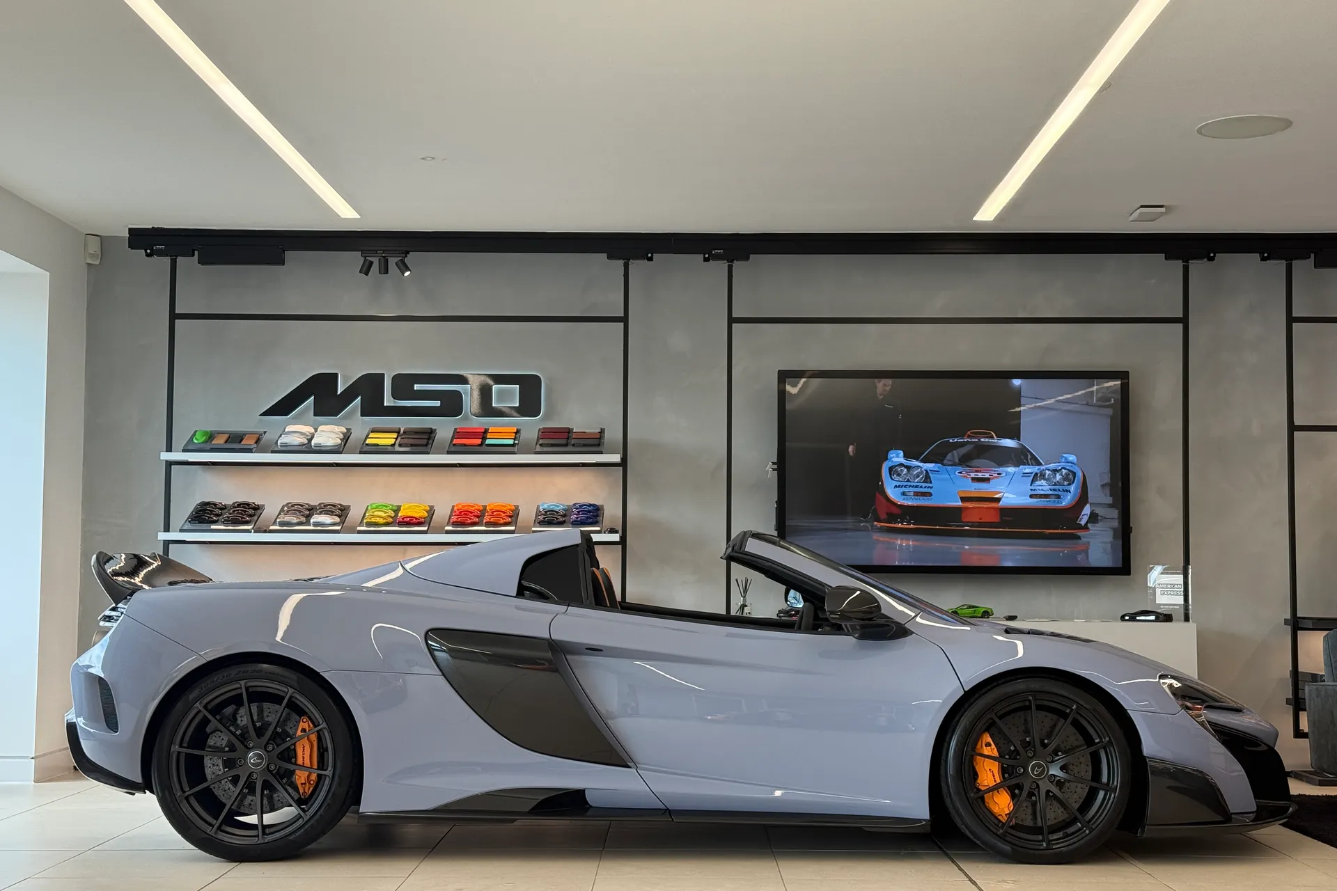 McLaren 675LT thumbnail image number 6