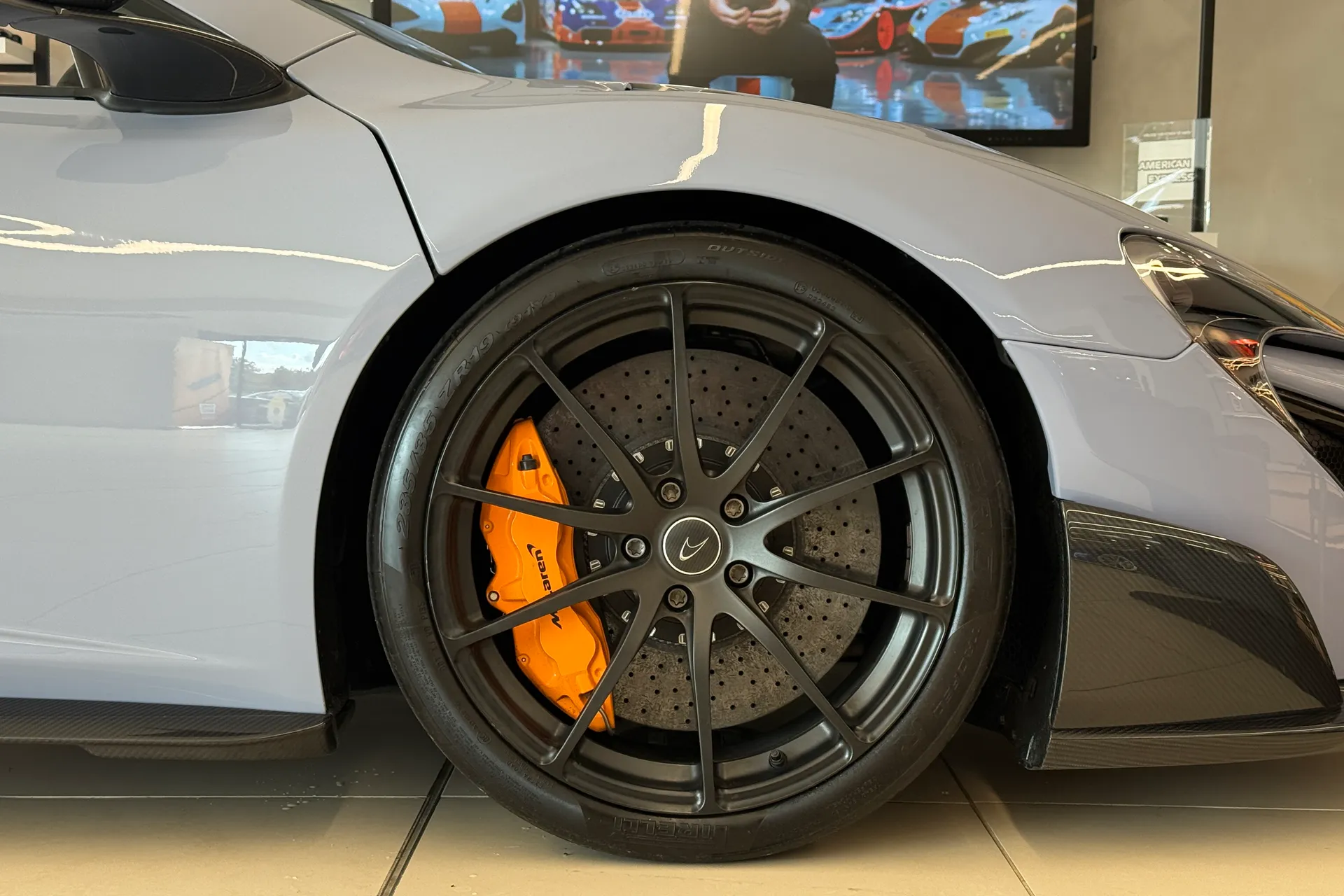 McLaren 675LT thumbnail image number 29