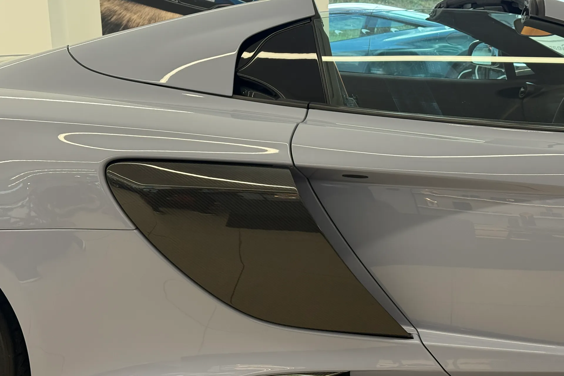 McLaren 675LT thumbnail image number 46