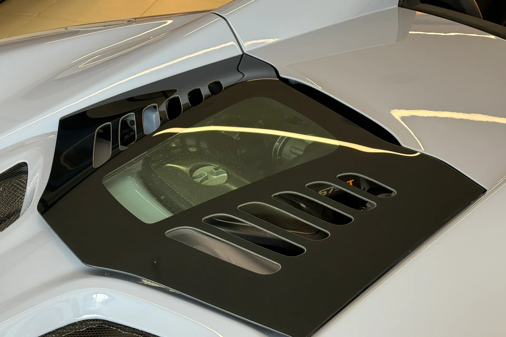 McLaren 675LT thumbnail image number 17