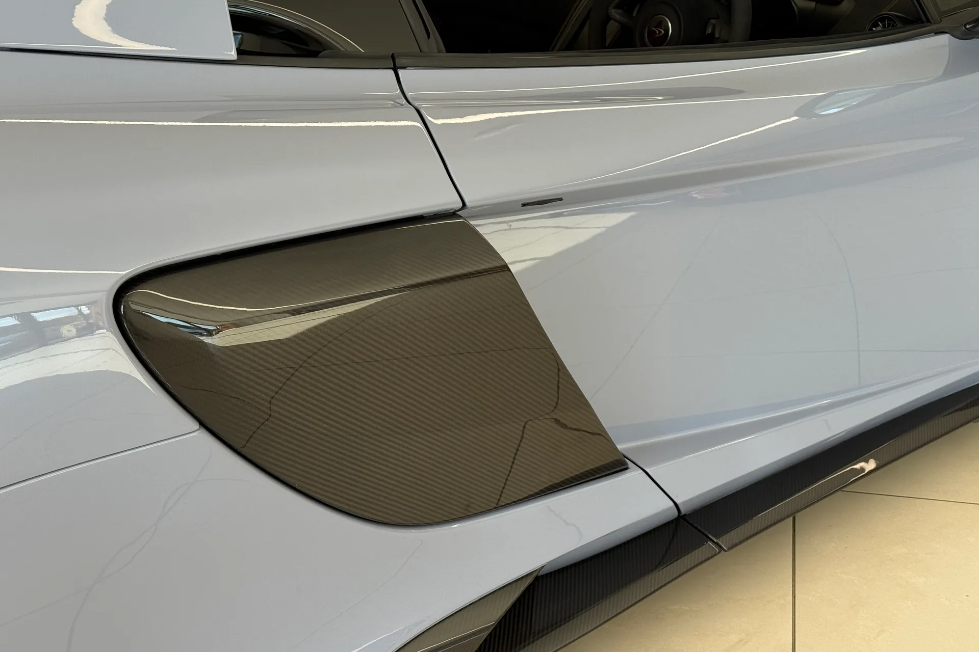 McLaren 675LT thumbnail image number 11