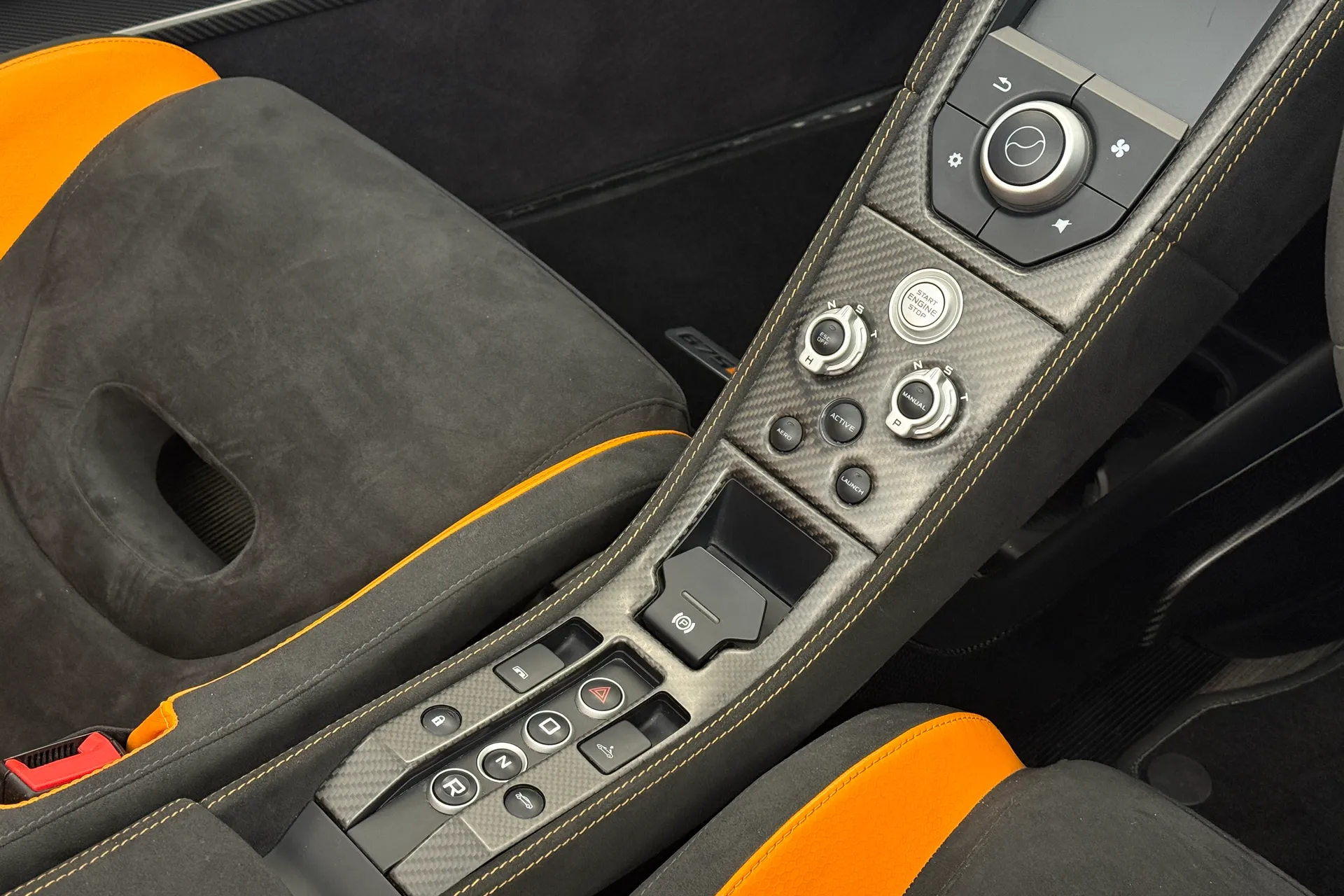 McLaren 675LT thumbnail image number 13