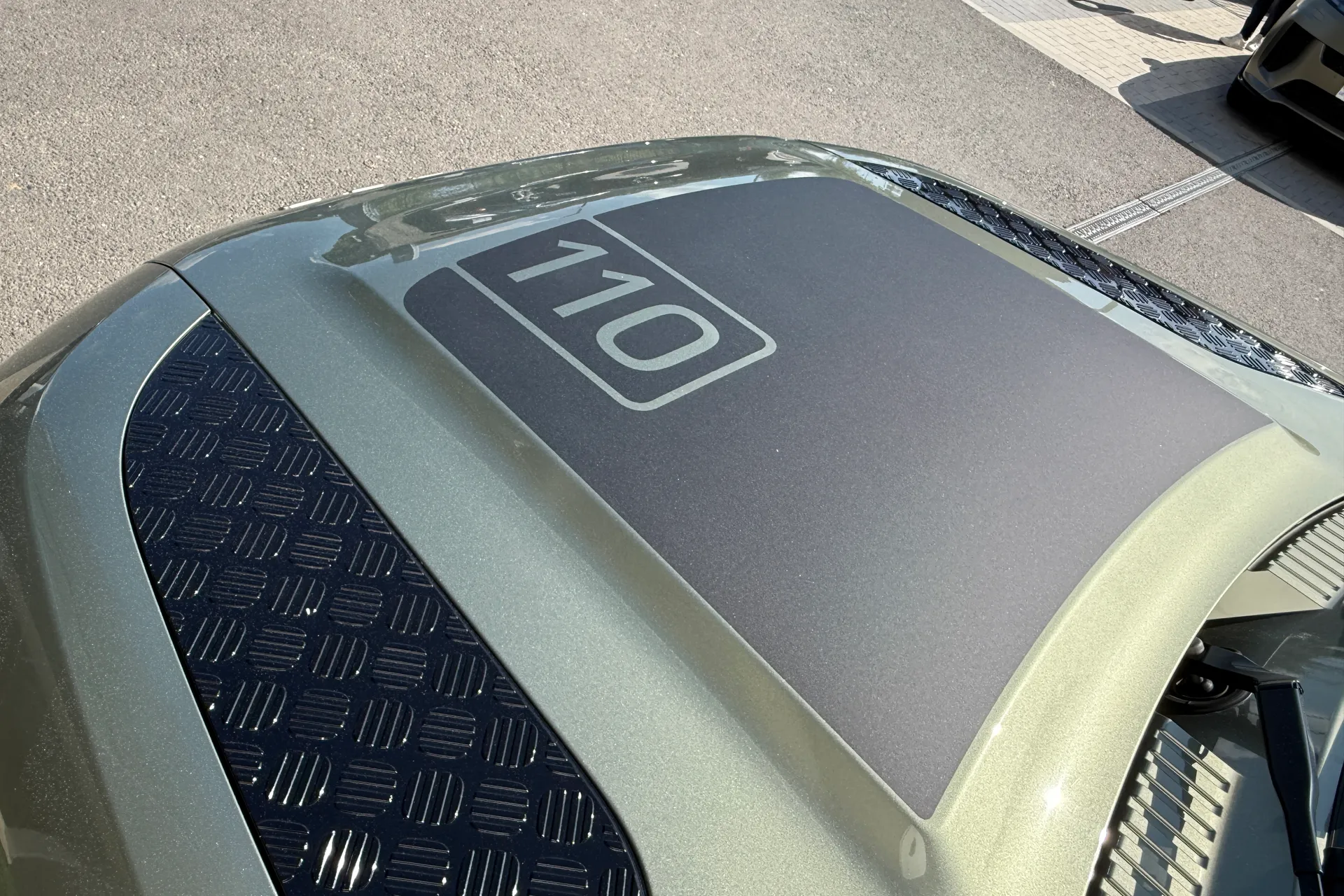 LAND ROVER DEFENDER thumbnail image number 27