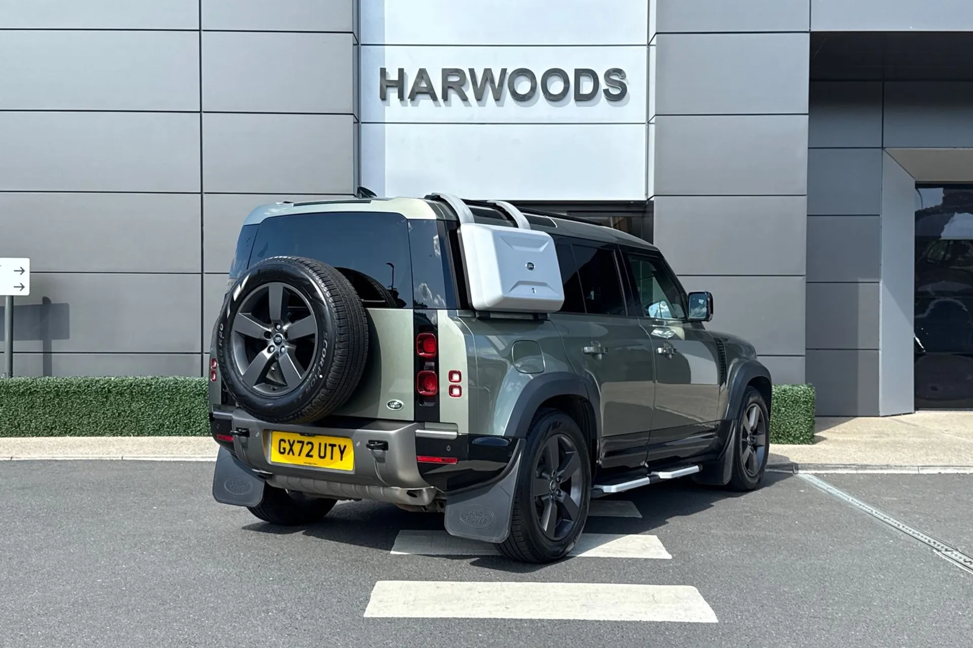 LAND ROVER DEFENDER thumbnail image number 7