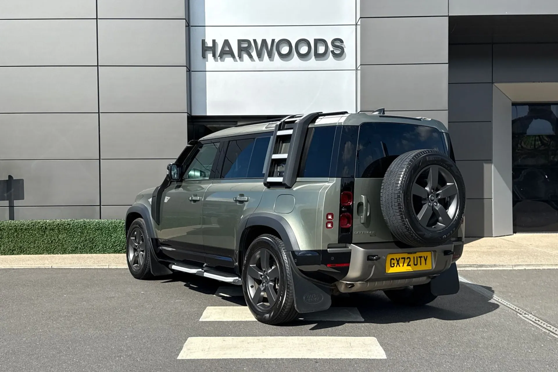LAND ROVER DEFENDER thumbnail image number 11