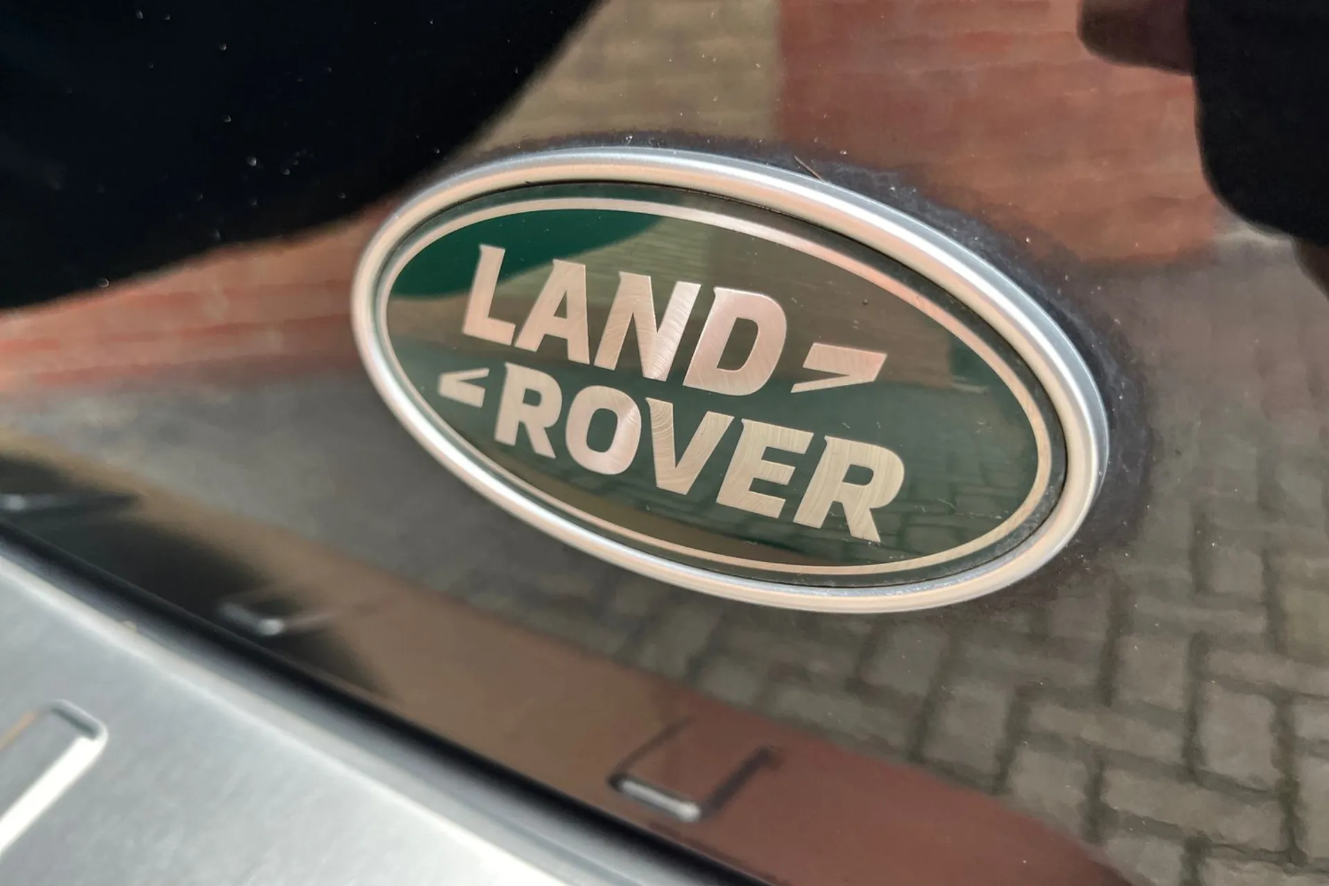 LAND ROVER DEFENDER thumbnail image number 57