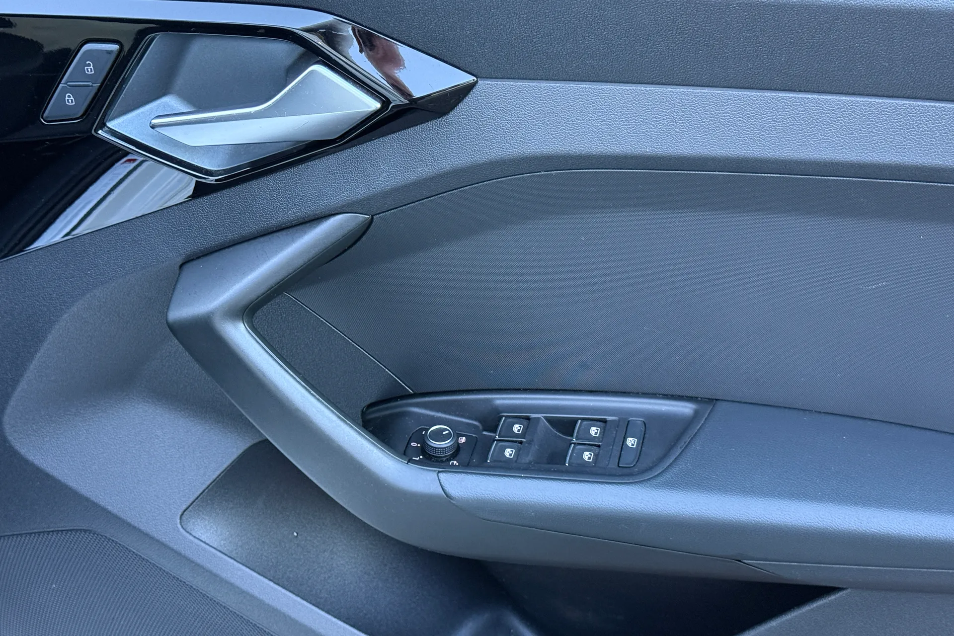 Audi A1 thumbnail image number 45