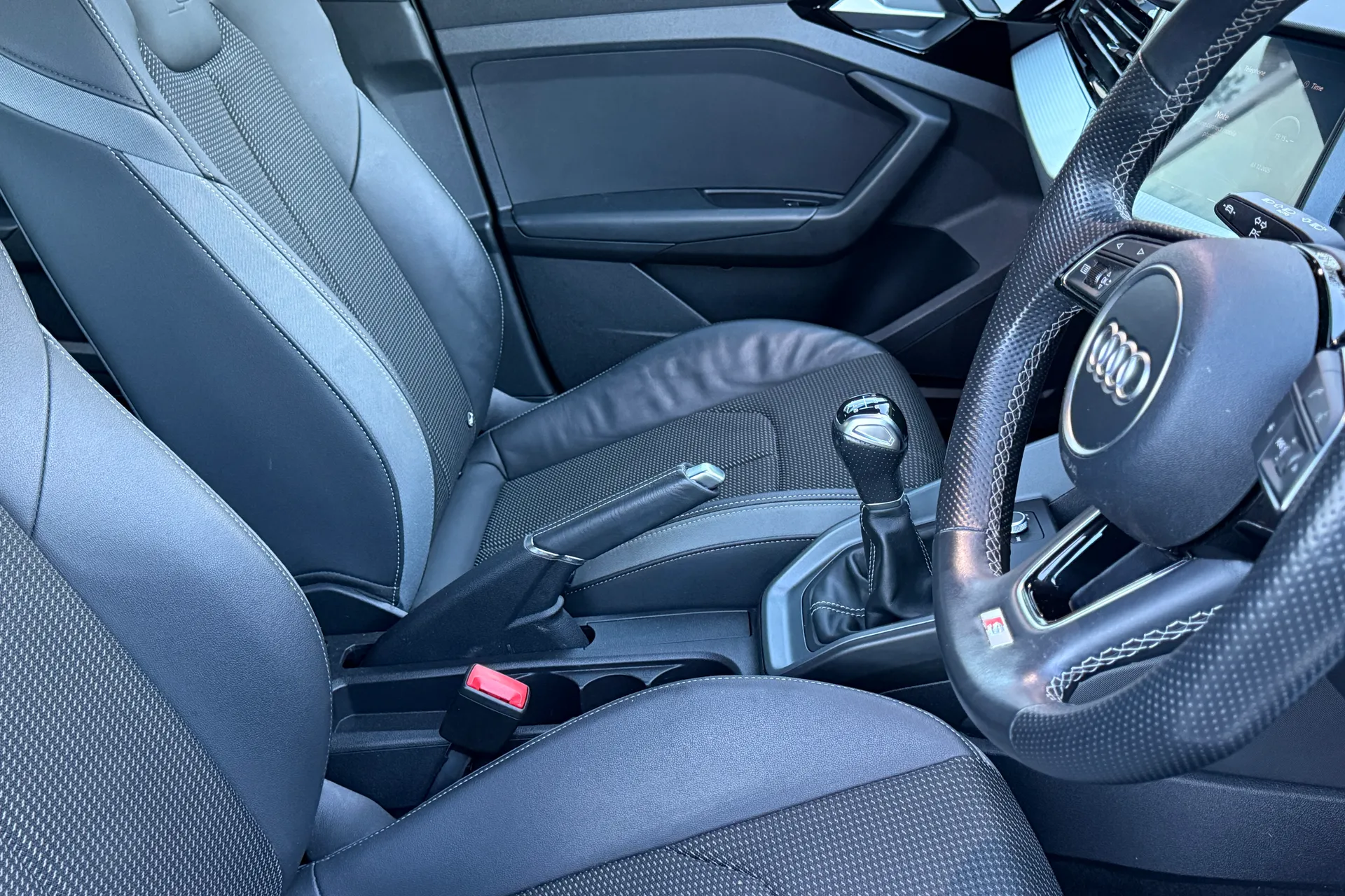 Audi A1 thumbnail image number 46