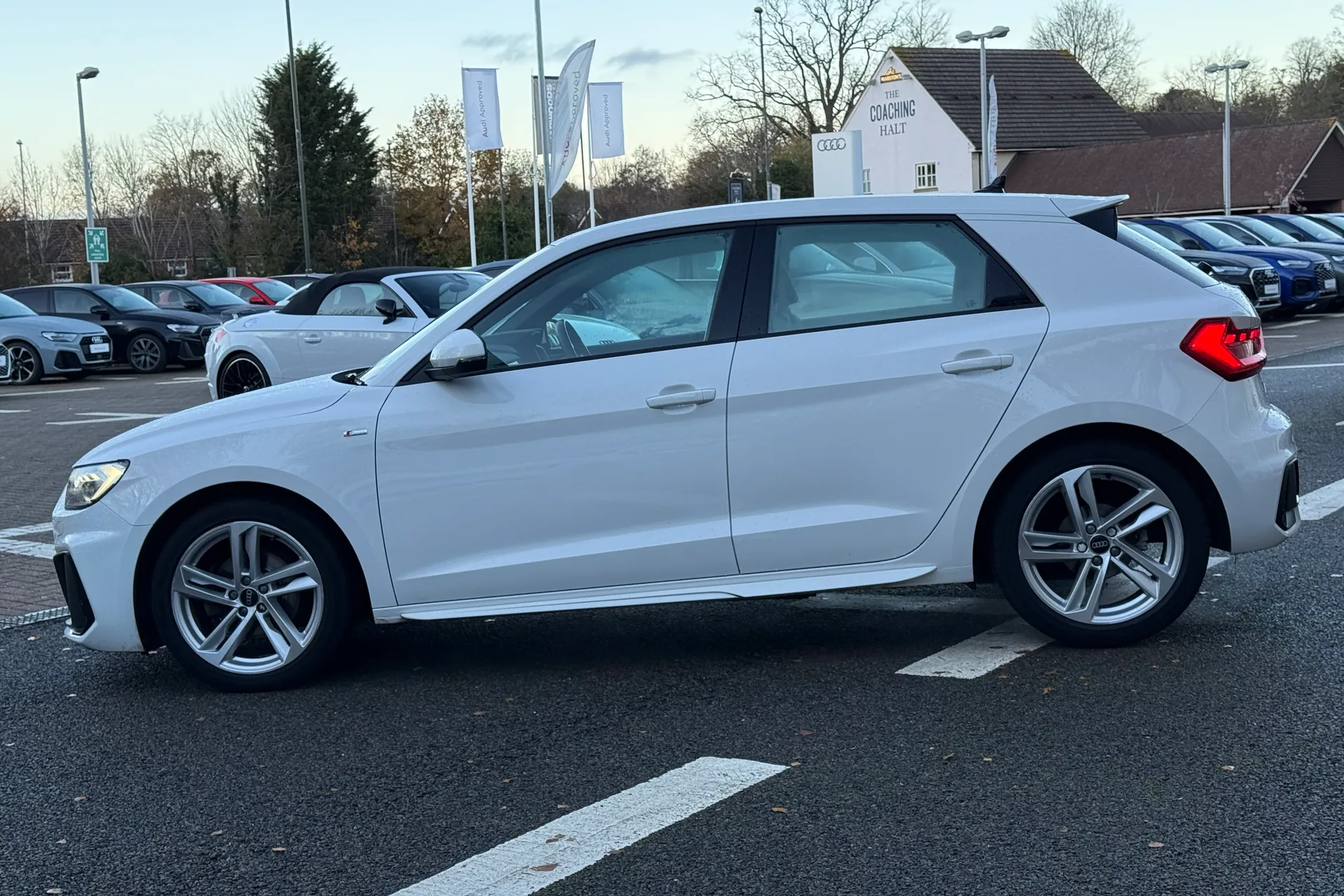 Audi A1 thumbnail image number 16