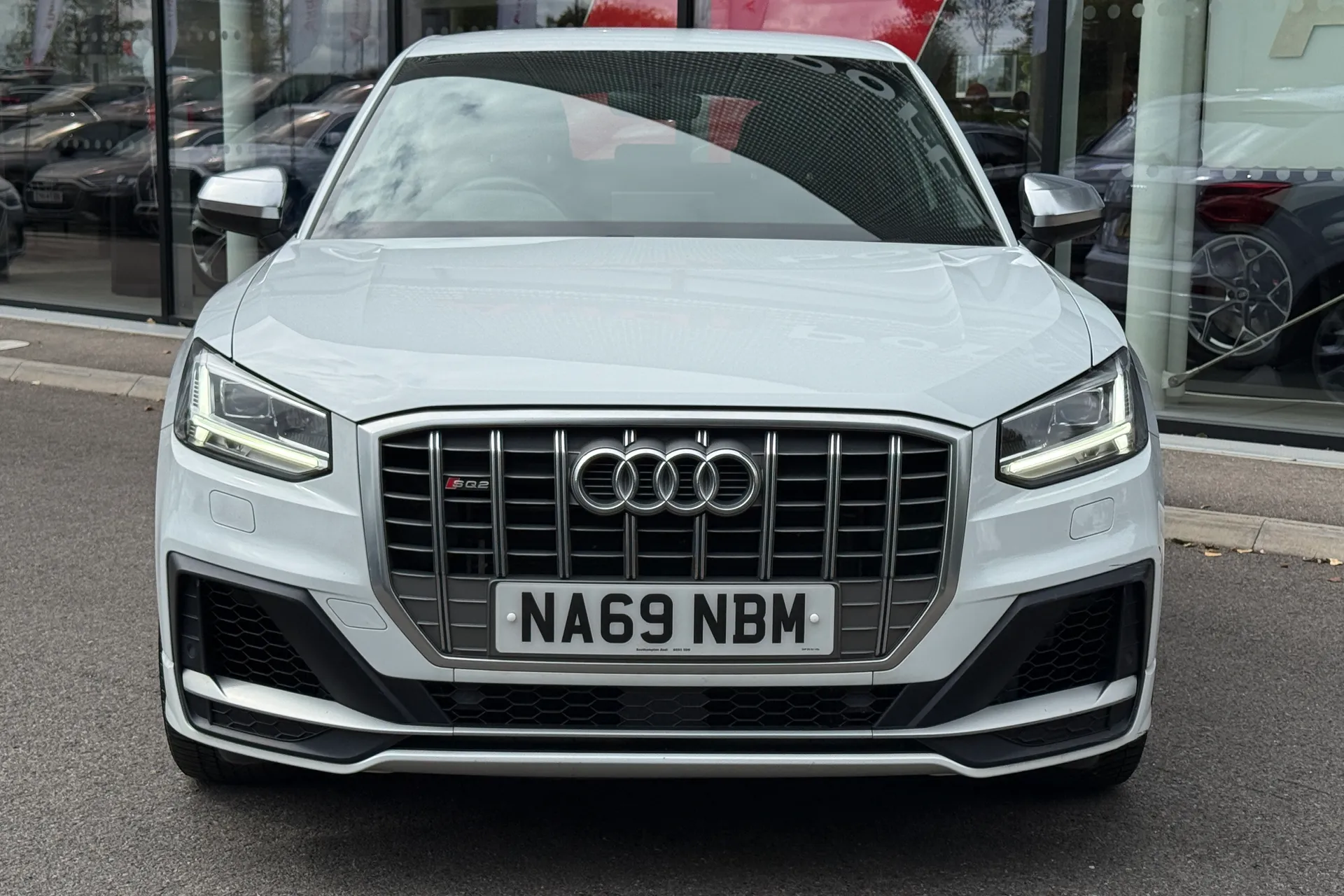 Audi Q2 thumbnail image number 7