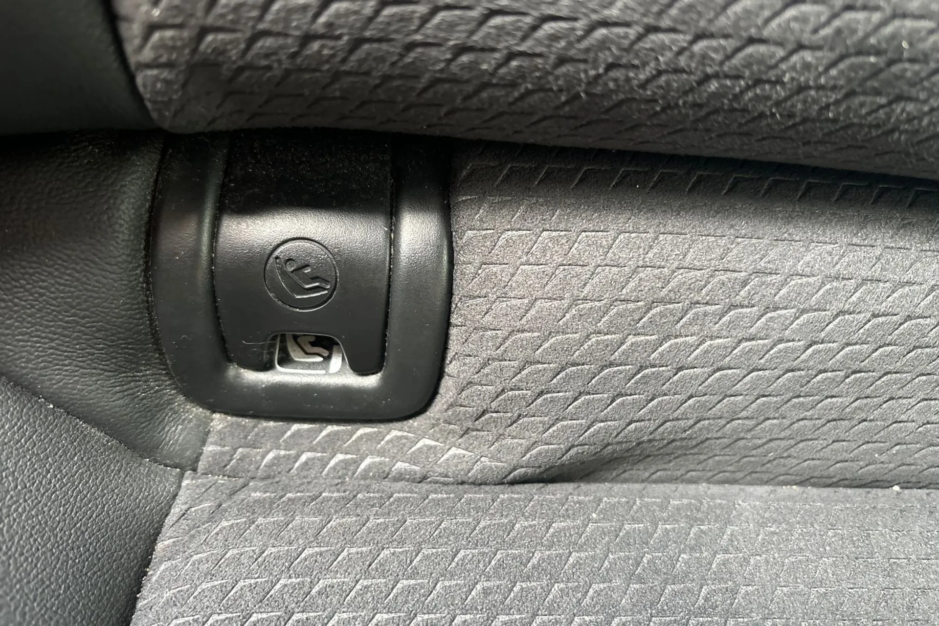 Audi Q5 thumbnail image number 23