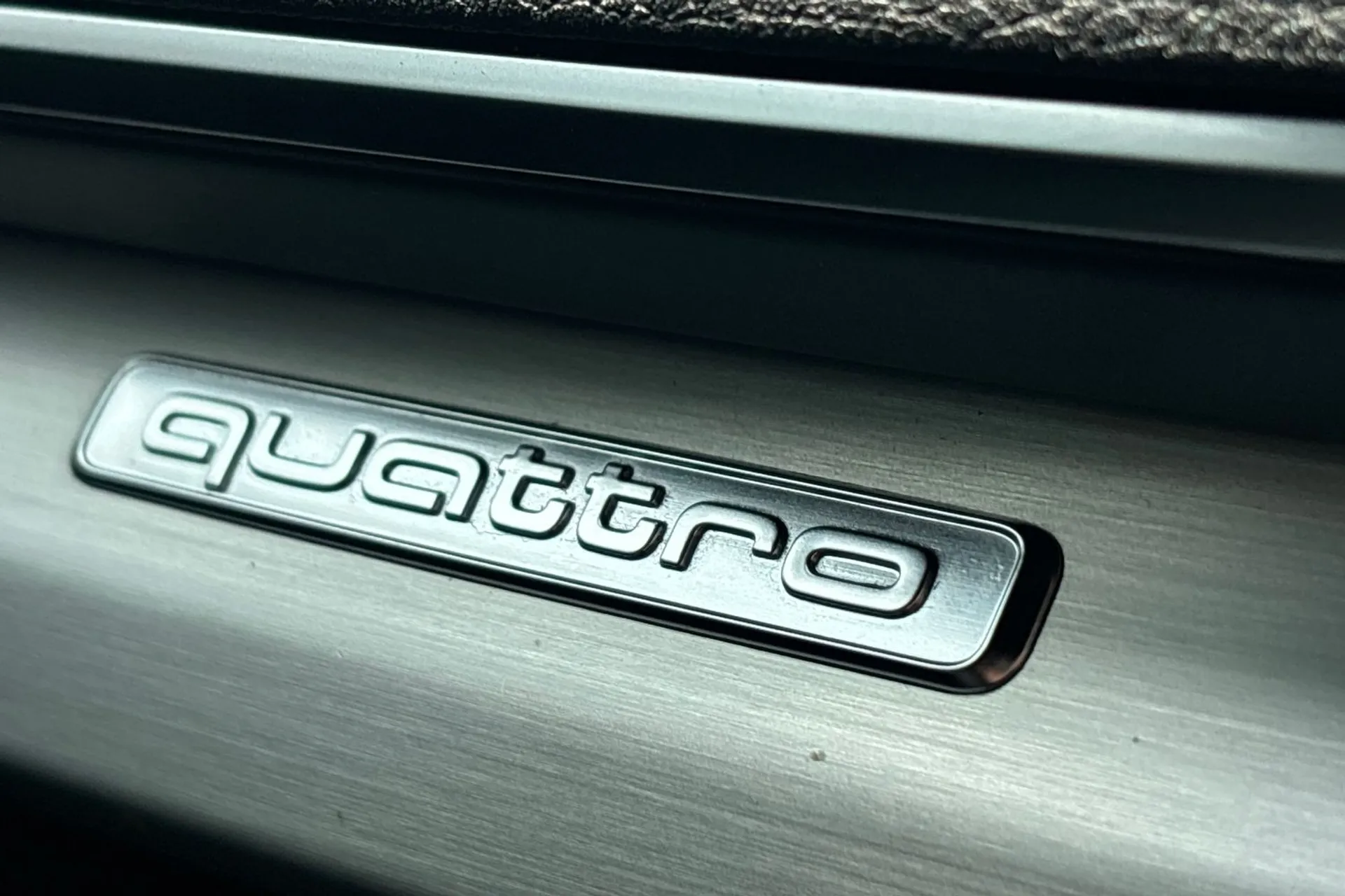 Audi Q5 thumbnail image number 43