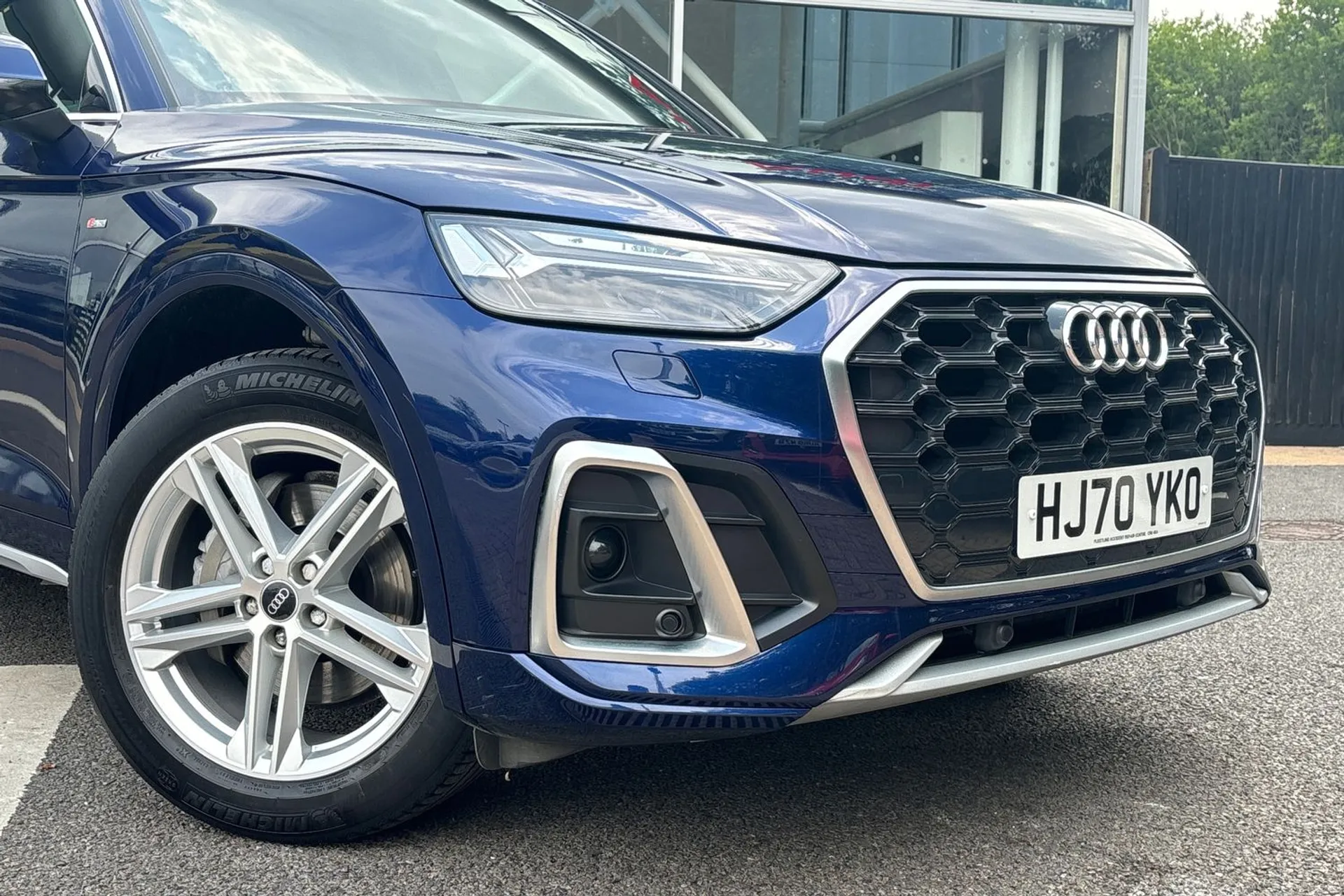Audi Q5 thumbnail image number 6
